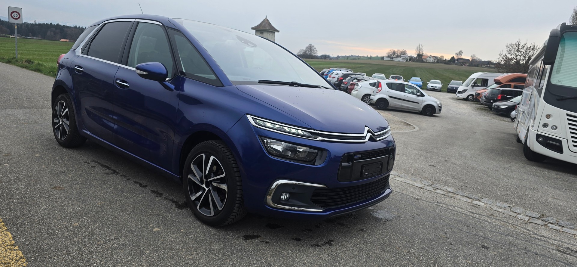 CITROEN C4 Picasso 1.2 Pure Tech Feel Edition EAT6-image-7