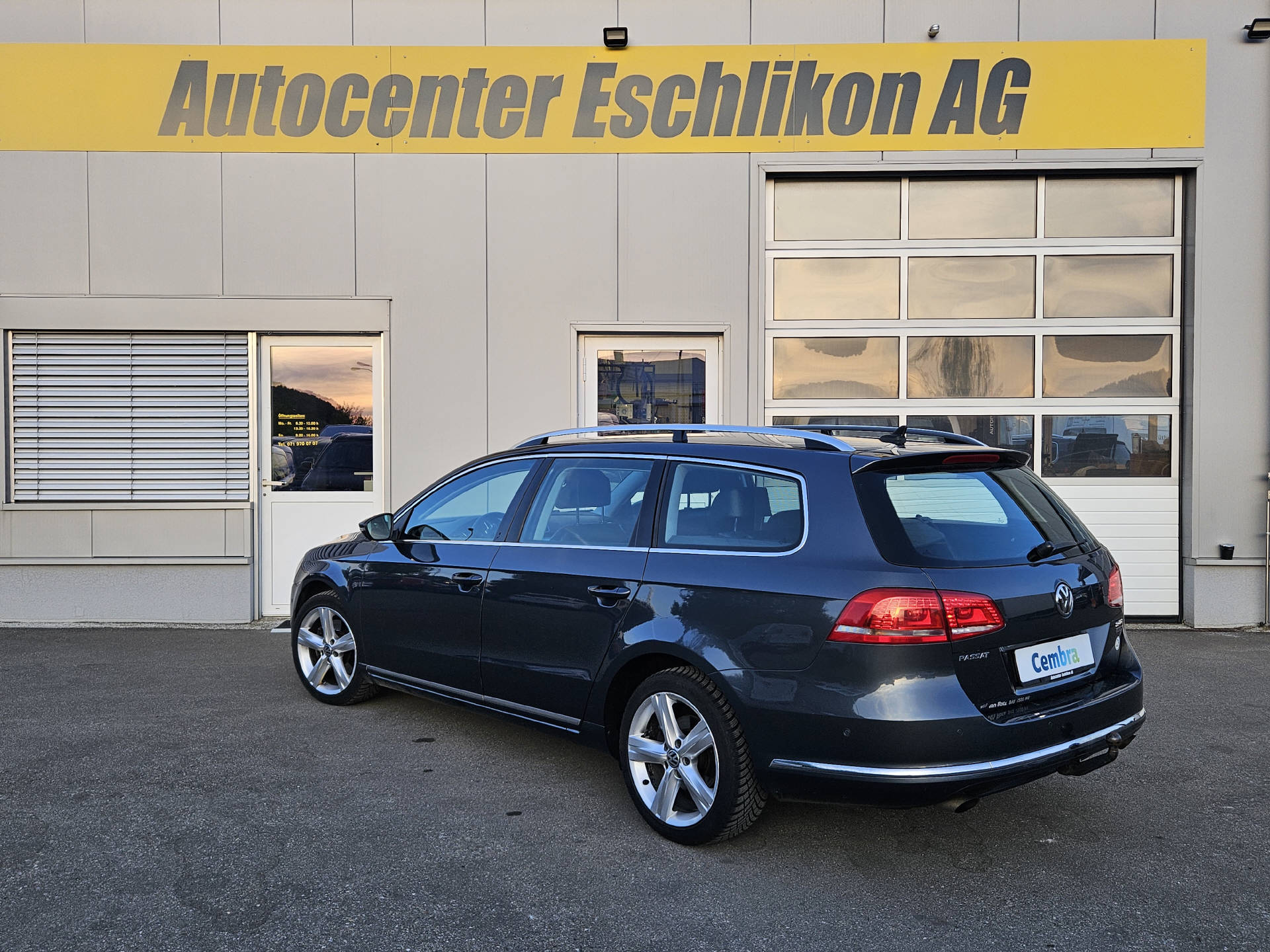 VW Passat Variant 2.0 TDI 170 BlueMT High.DSG 4m-image-5