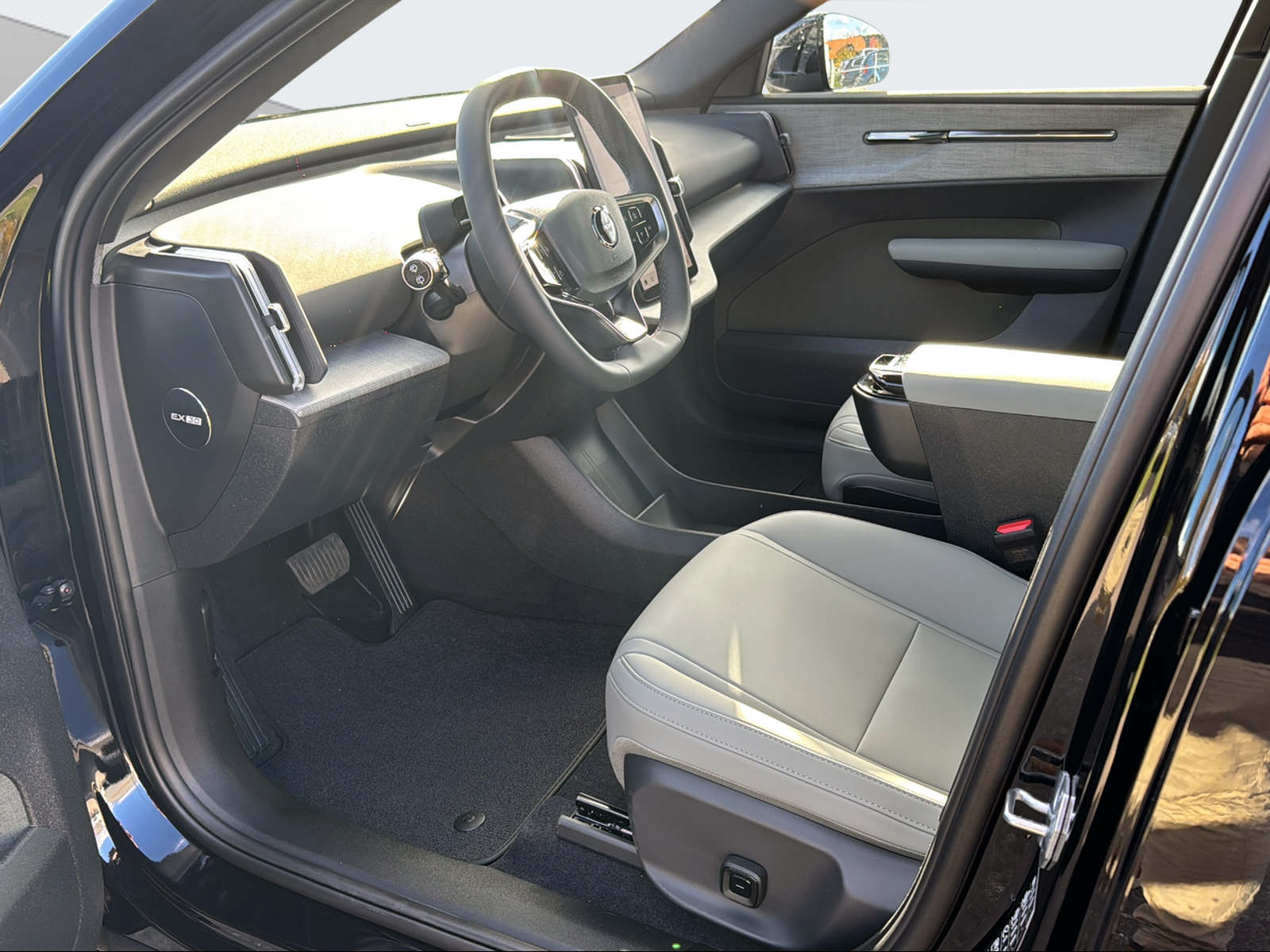 VOLVO EX 30 CC E60 Twin Performance AWD-image-9