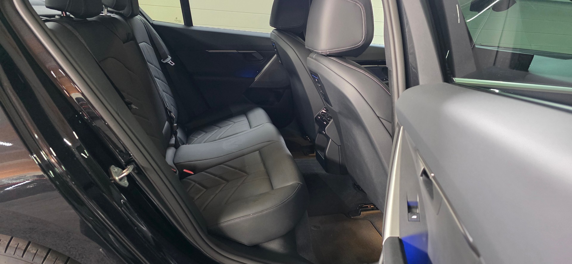 BMW 520d 48V M Sport Steptronic *Abstandsregler*CarPlay/AndroidAuto*Elektrische- Sitzheizung*Rückfahrkamera*-image-28