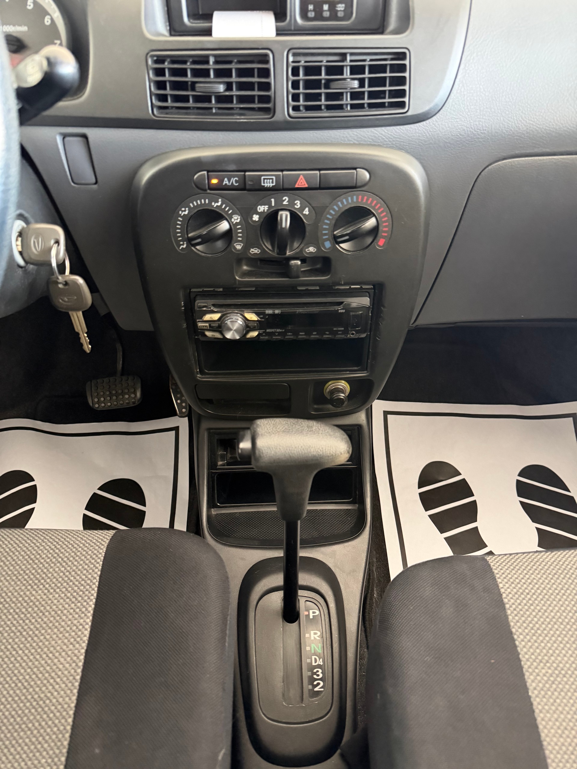 DAIHATSU Cuore 1.0 Automatique - Export-image-12