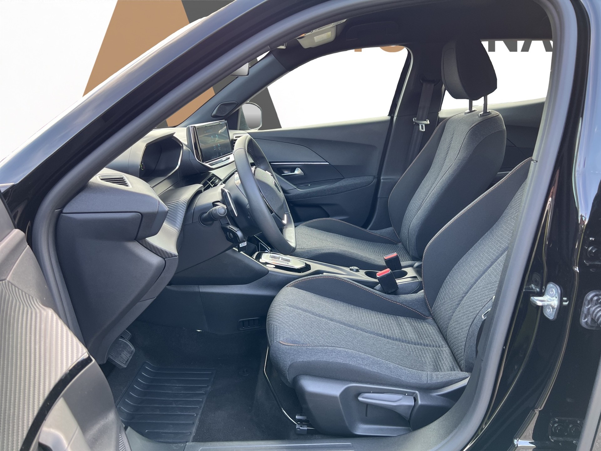PEUGEOT 2008 1.2 Hybrid 145 Style-image-8