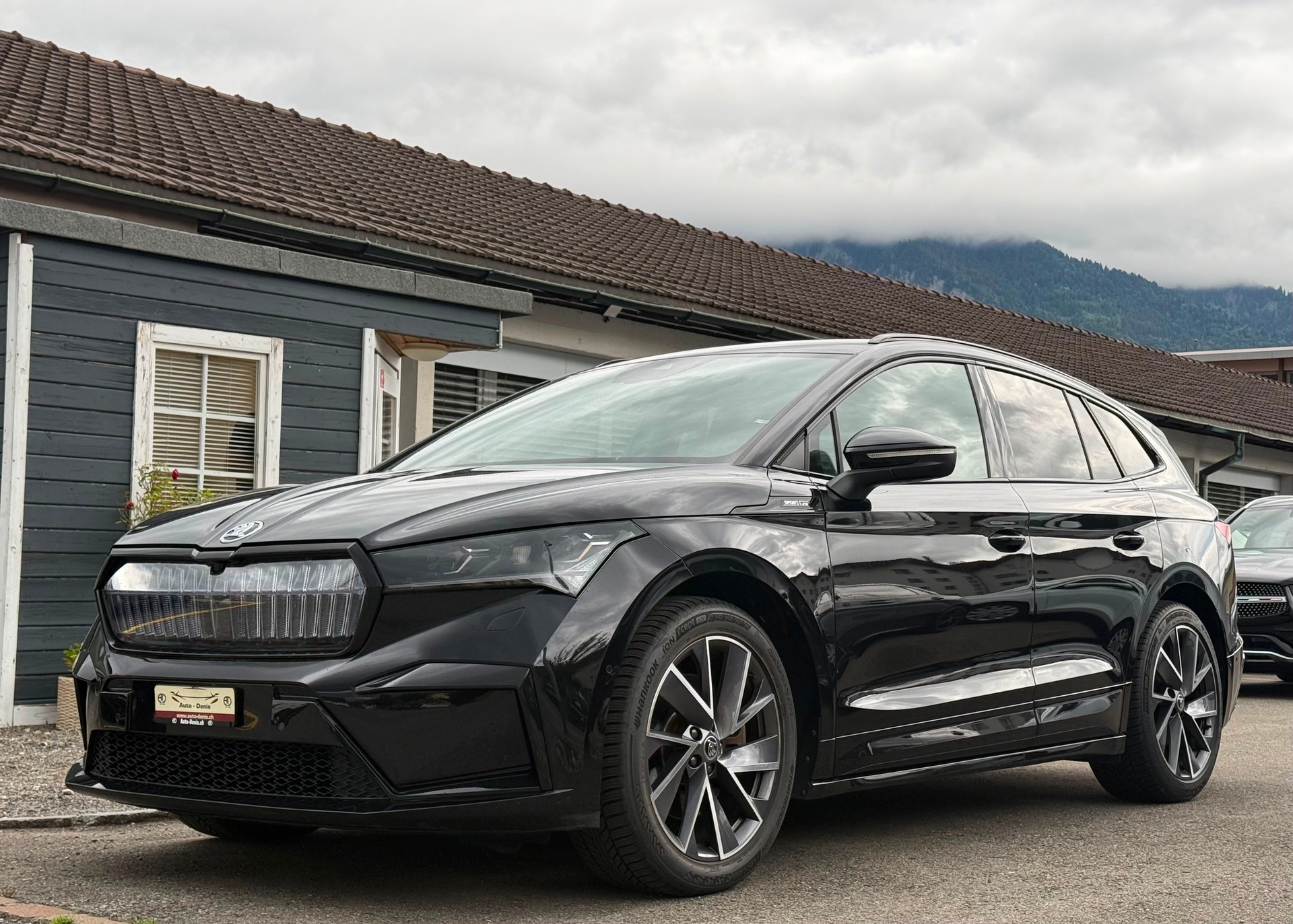 SKODA Enyaq iV 80x SportLine
