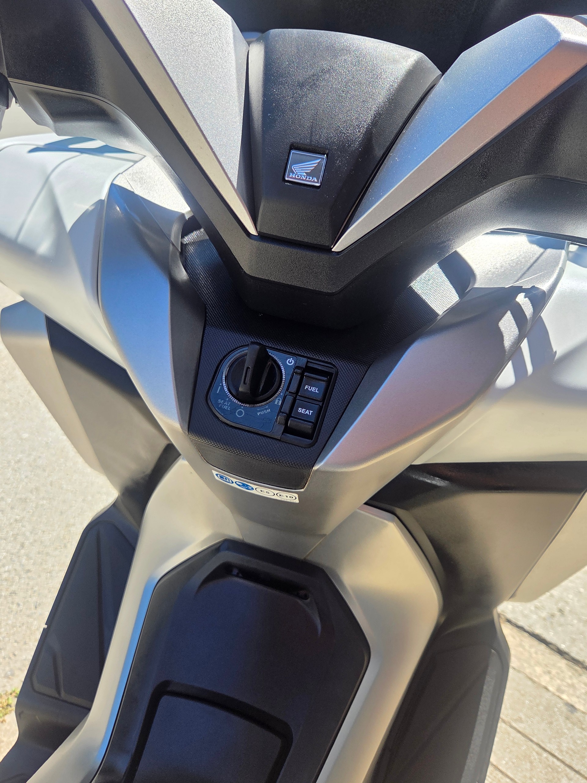 HONDA NSS 300 Forza ABS-image-4