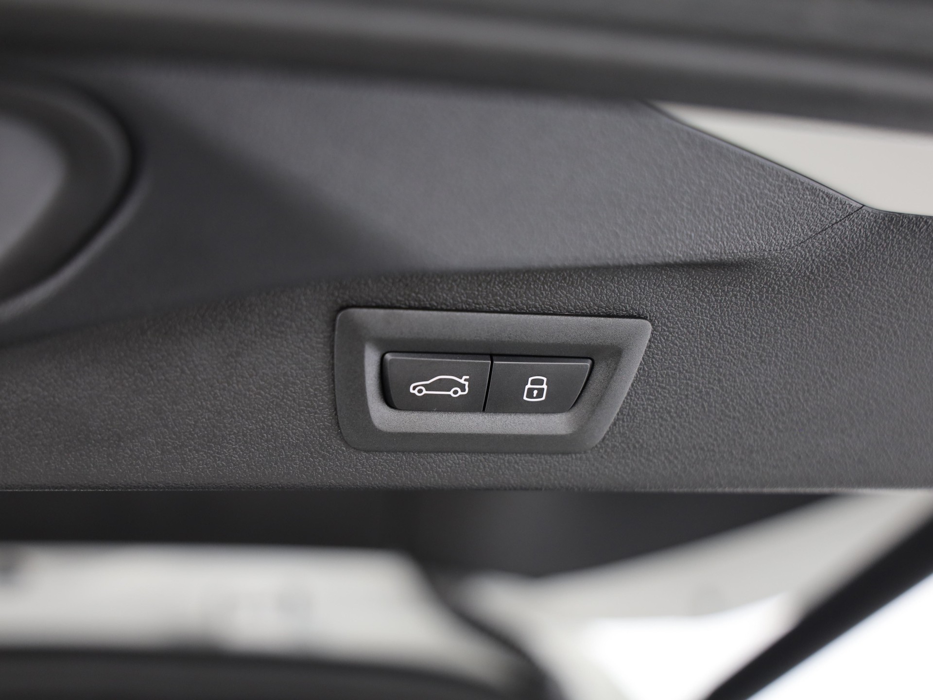 BMW X7 40d xDrive SAG-image-10