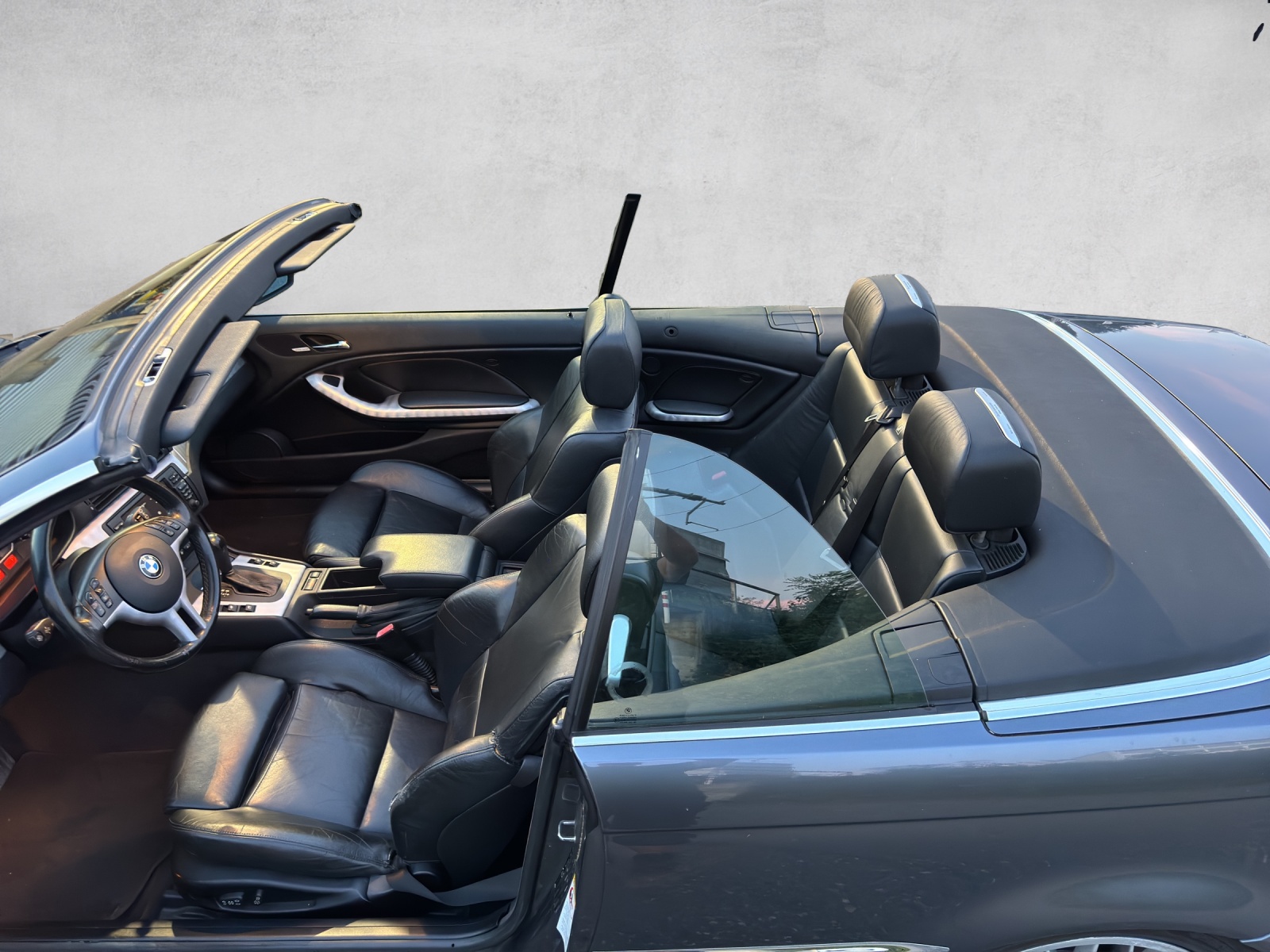 BMW 330Ci Cabriolet-image-20