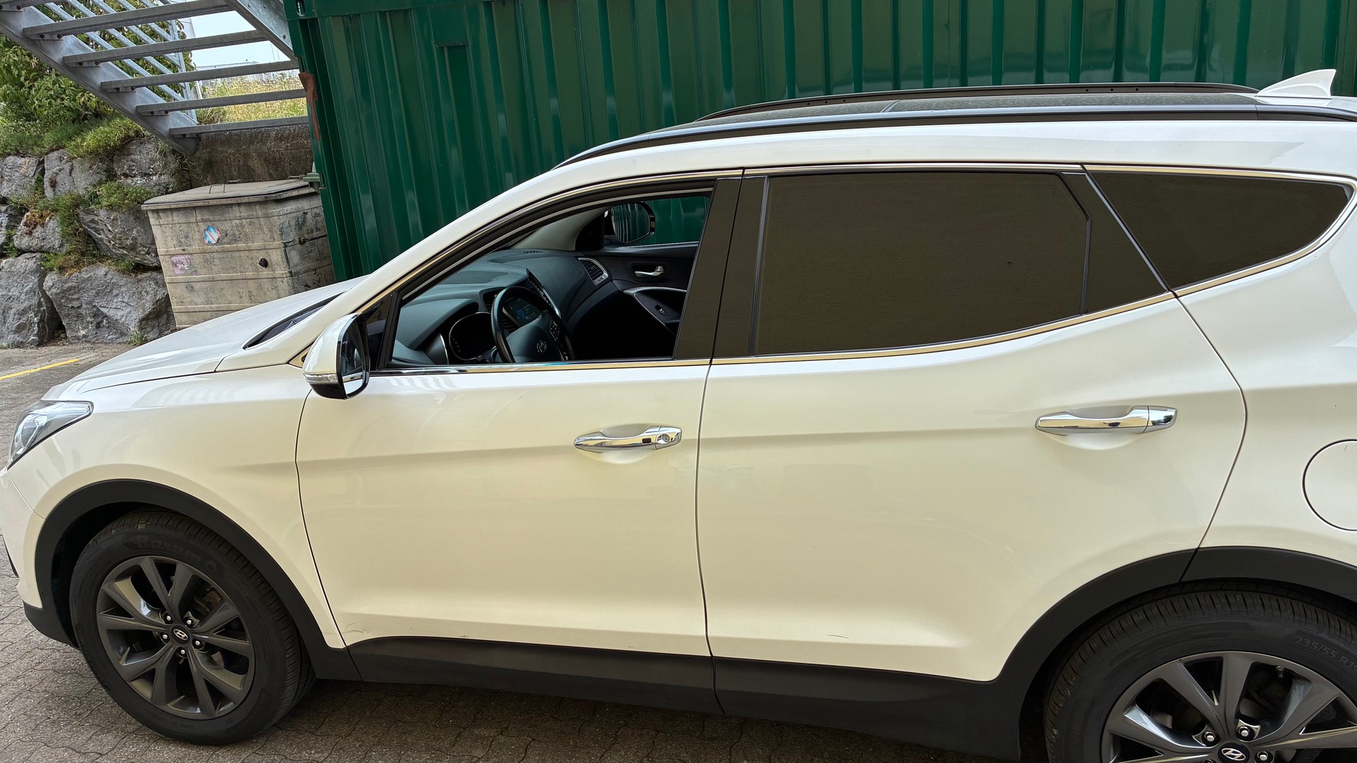 HYUNDAI 2.2 CRDi Vertex 7P-image-2