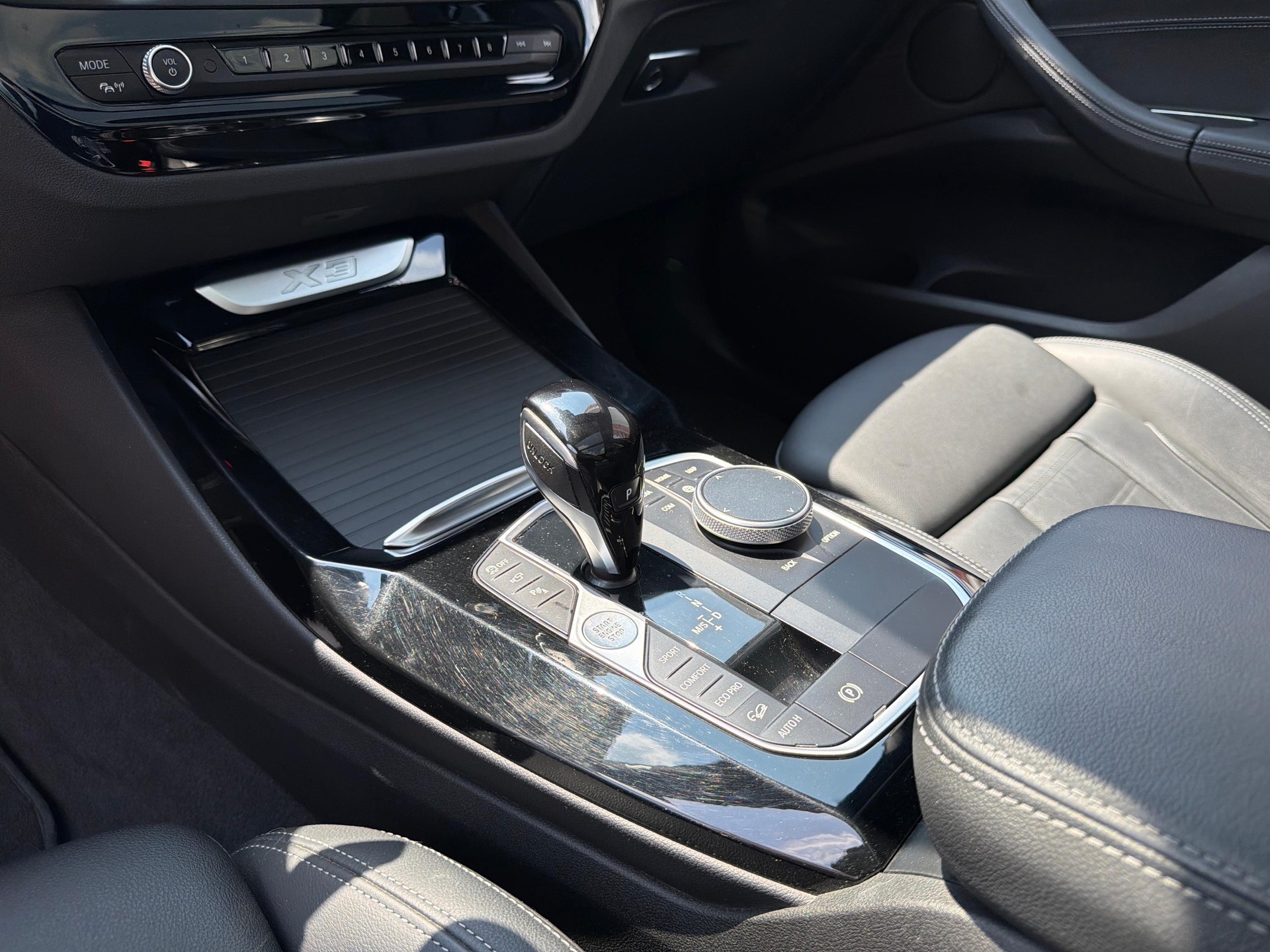 BMW X3 20i xDrive SAG-image-14