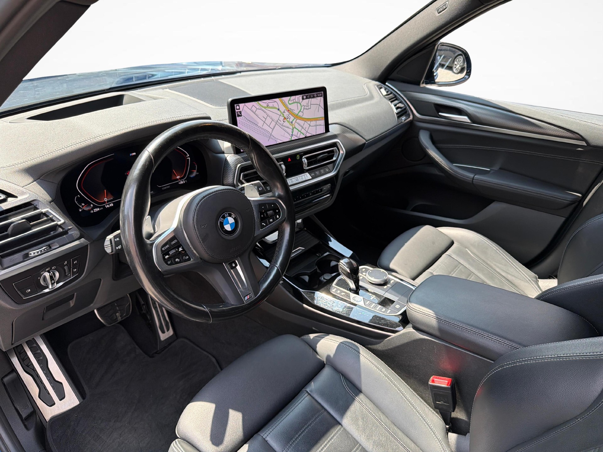 BMW X3 20i xDrive SAG-image-10