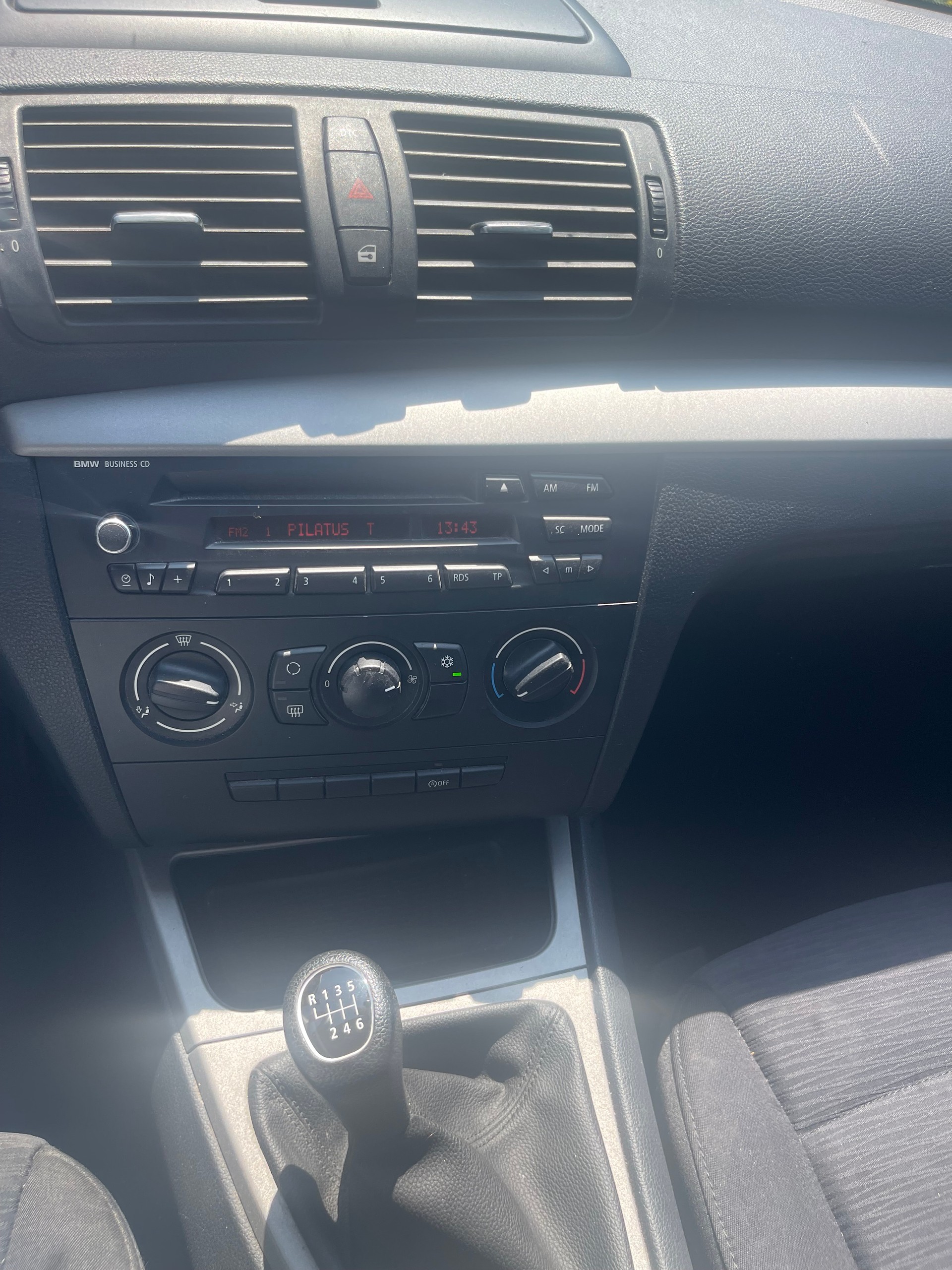 BMW 116i-image-4