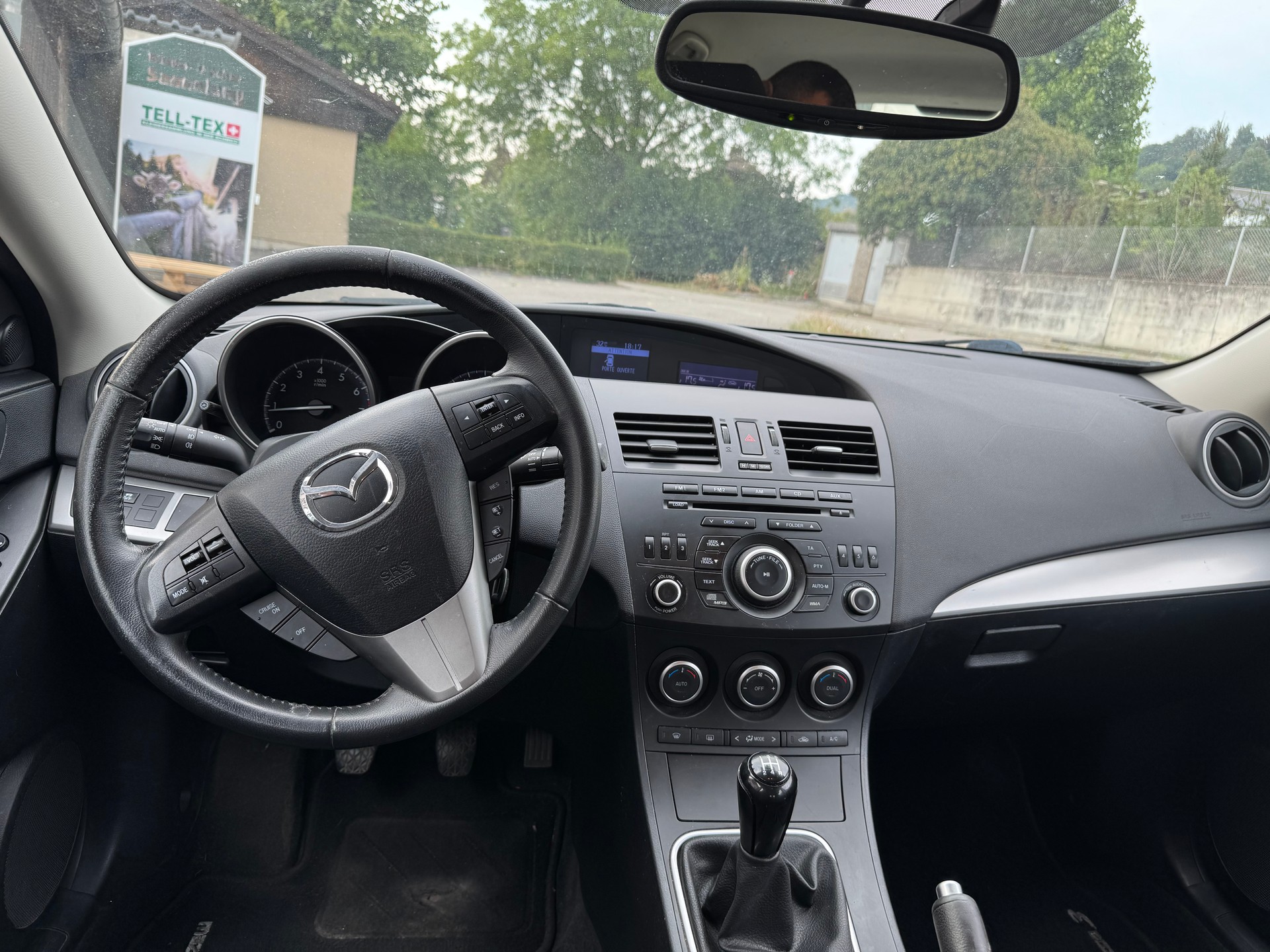 MAZDA 3 1.6 16V Confort-image-6