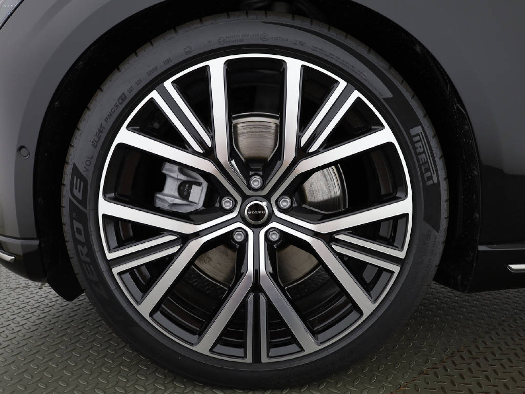 VOLVO ES90 Twin Performance Ultra AWD-showroom-element-3