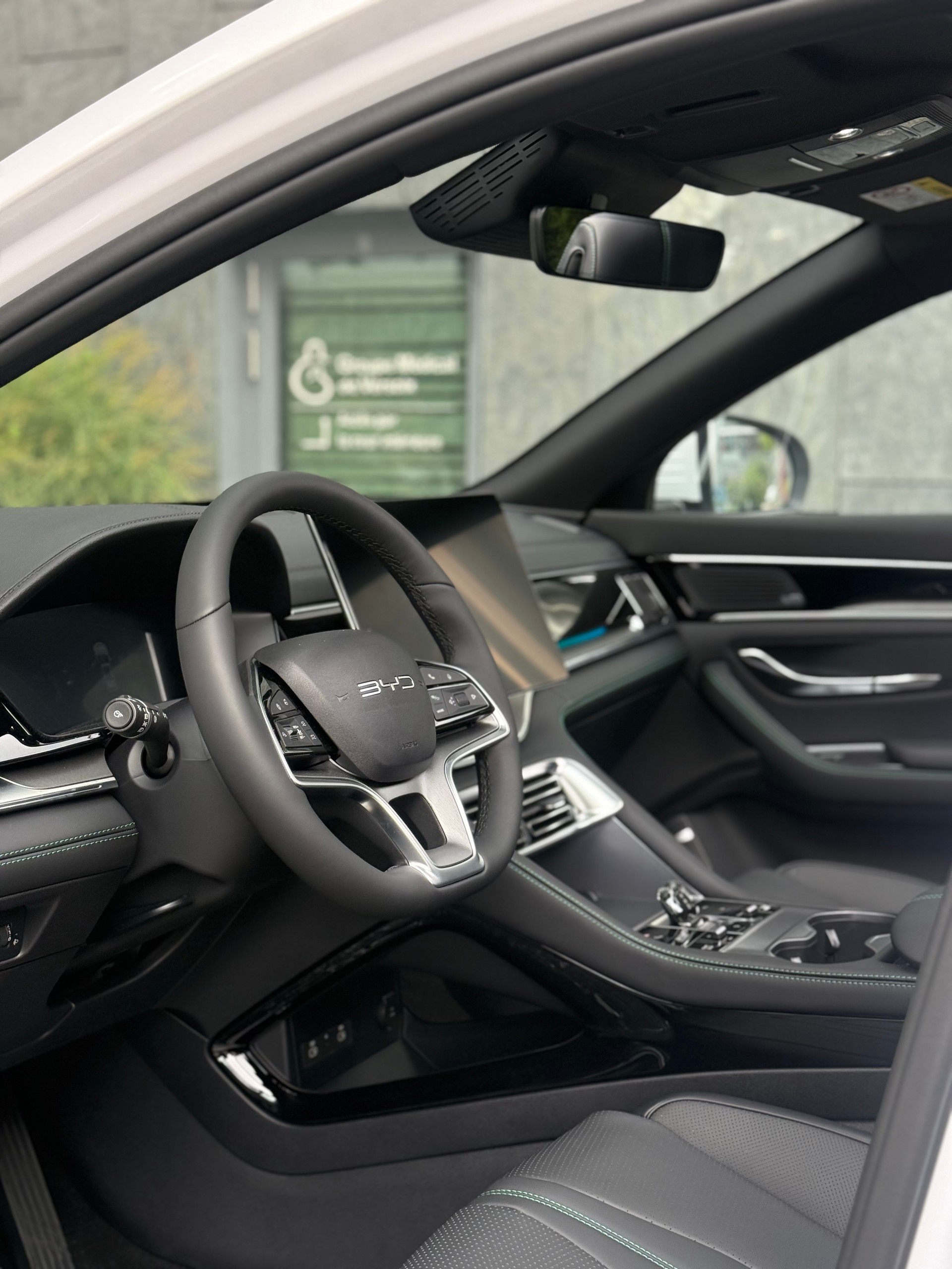 BYD Seal U DM-i Comfort-image-8