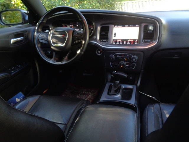 DODGE Charger-image-3