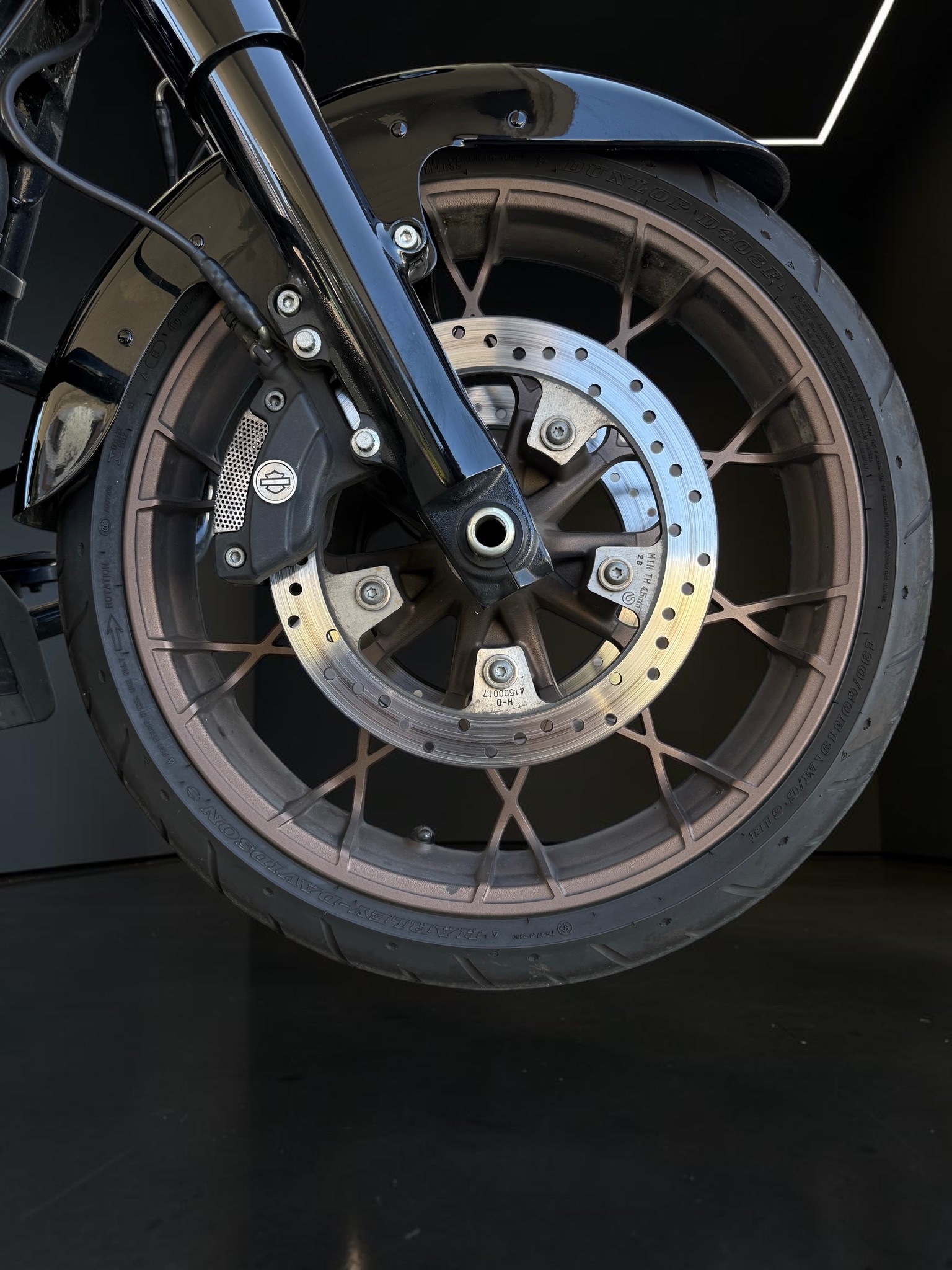 HARLEY-DAVIDSON FLHXST Street Glide ST 117-image-2