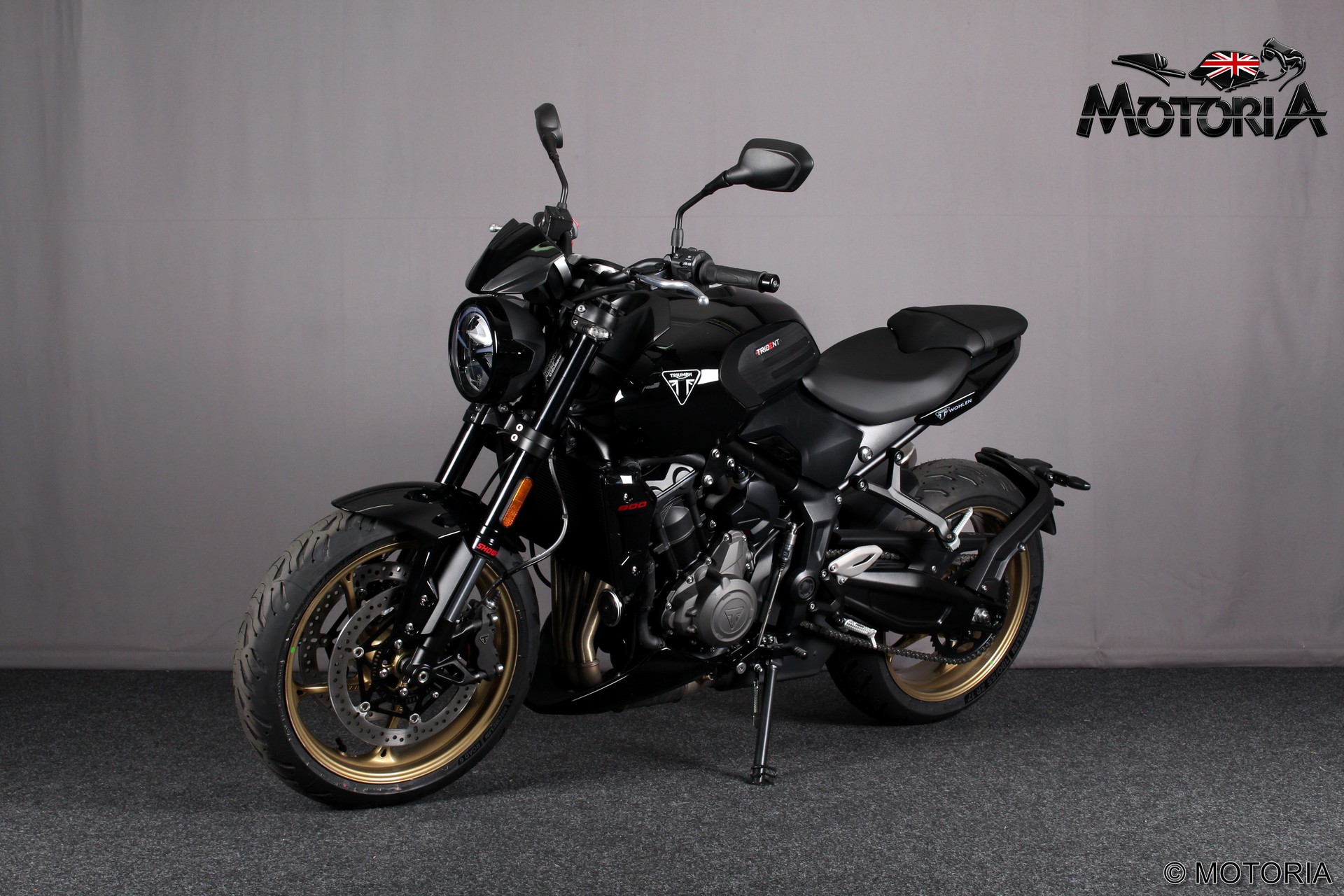 TRIUMPH Trident 800-image-6