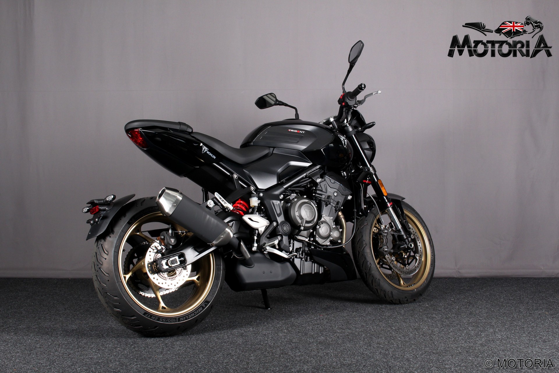 TRIUMPH Trident 800-image-2
