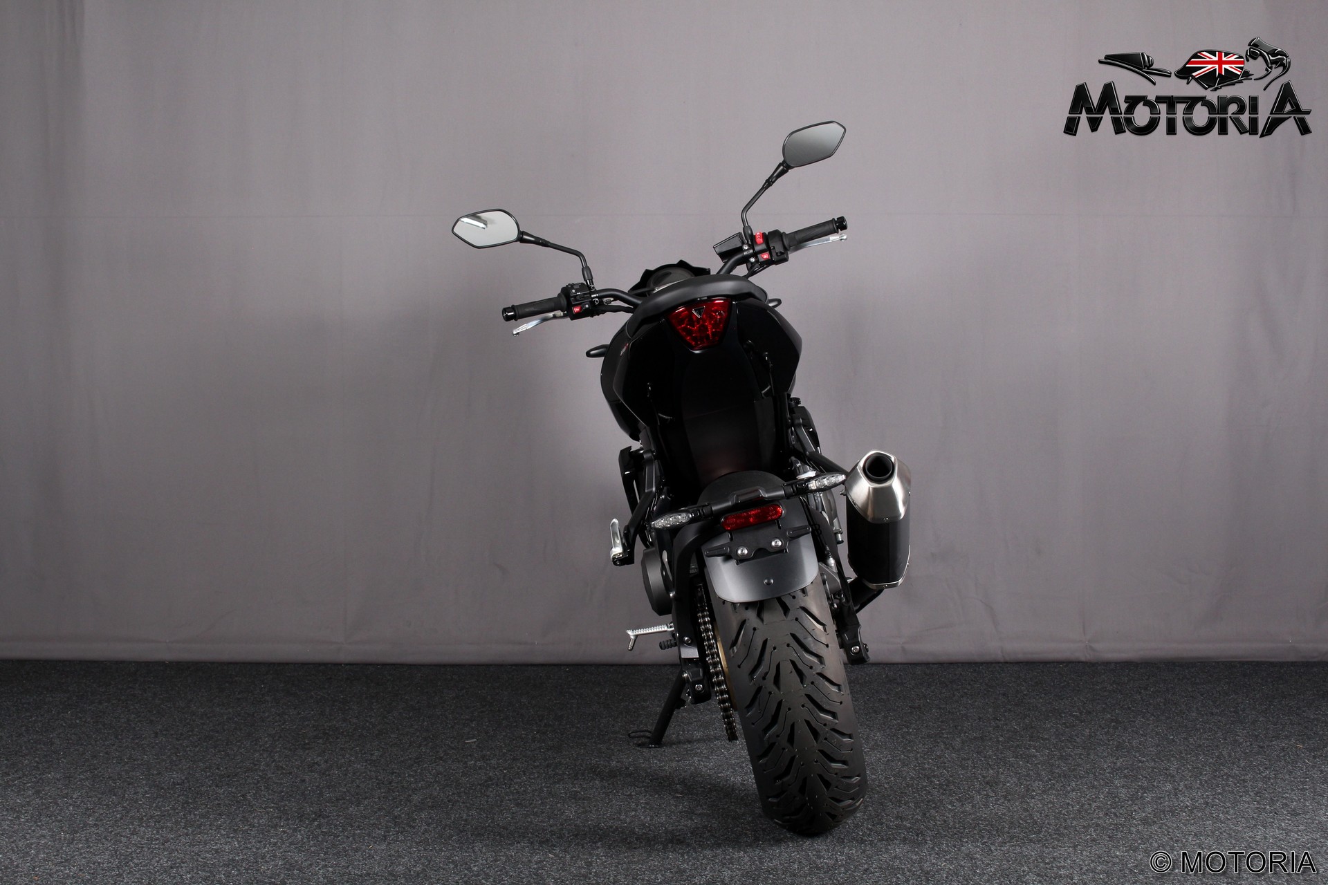 TRIUMPH Trident 800-image-3
