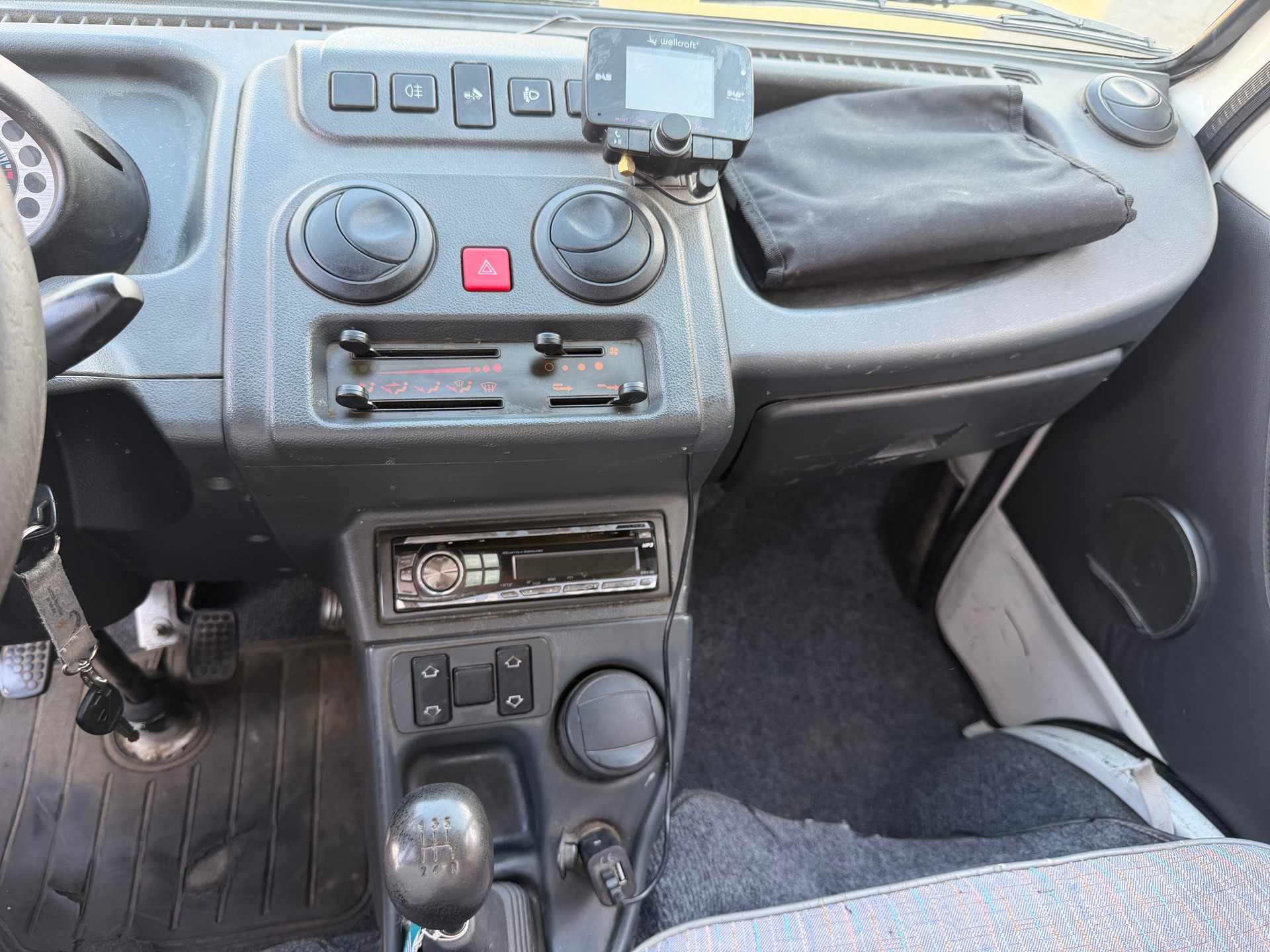 PIAGGIO Porter 1.3 4x4 Kipper mit Kran-image-12
