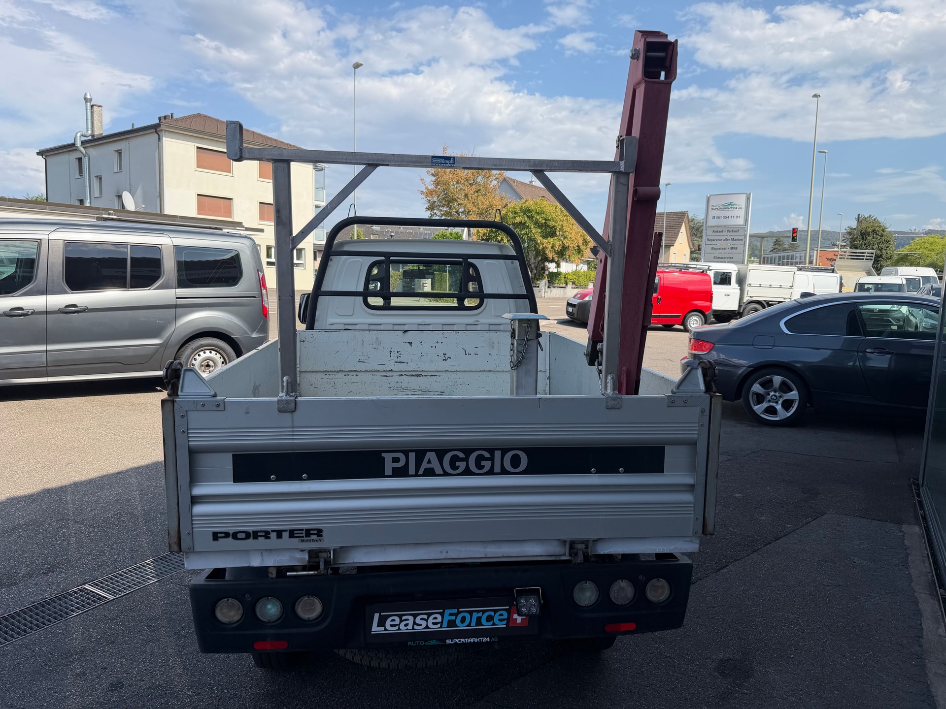 PIAGGIO Porter 1.3 4x4 Kipper mit Kran-showroom-element-3