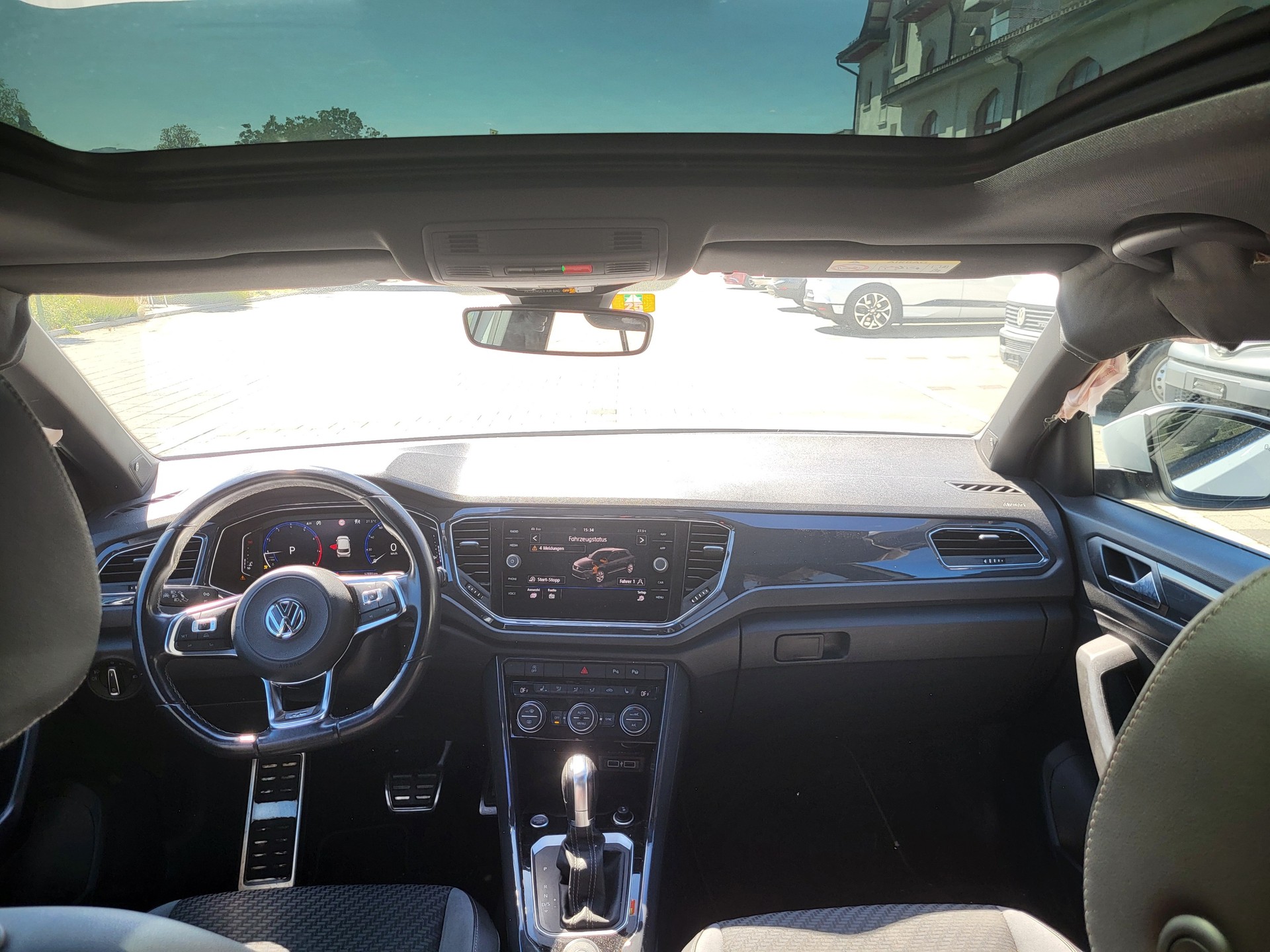 VW T-Roc 2.0 TSI Sport DSG 4Motion-image-7
