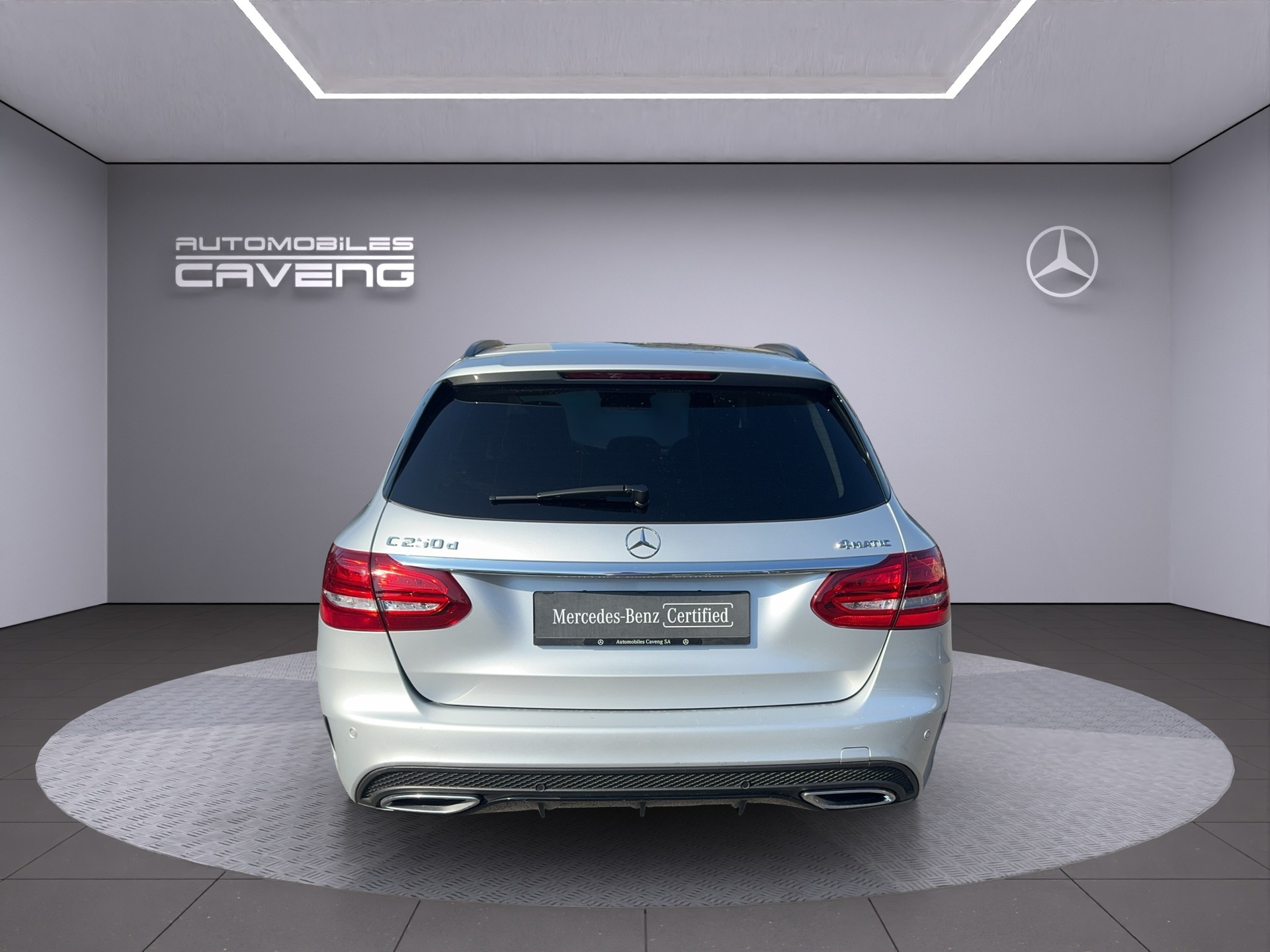 MERCEDES-BENZ C 250 d AMG Line 4Matic 9G-Tronic-showroom-element-3