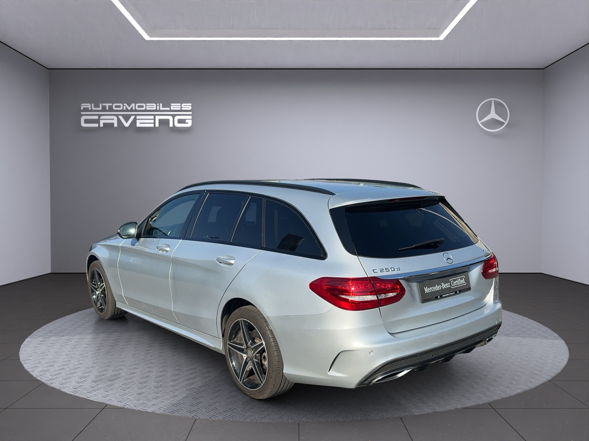 MERCEDES-BENZ C 250 d AMG Line 4Matic 9G-Tronic-showroom-element-2