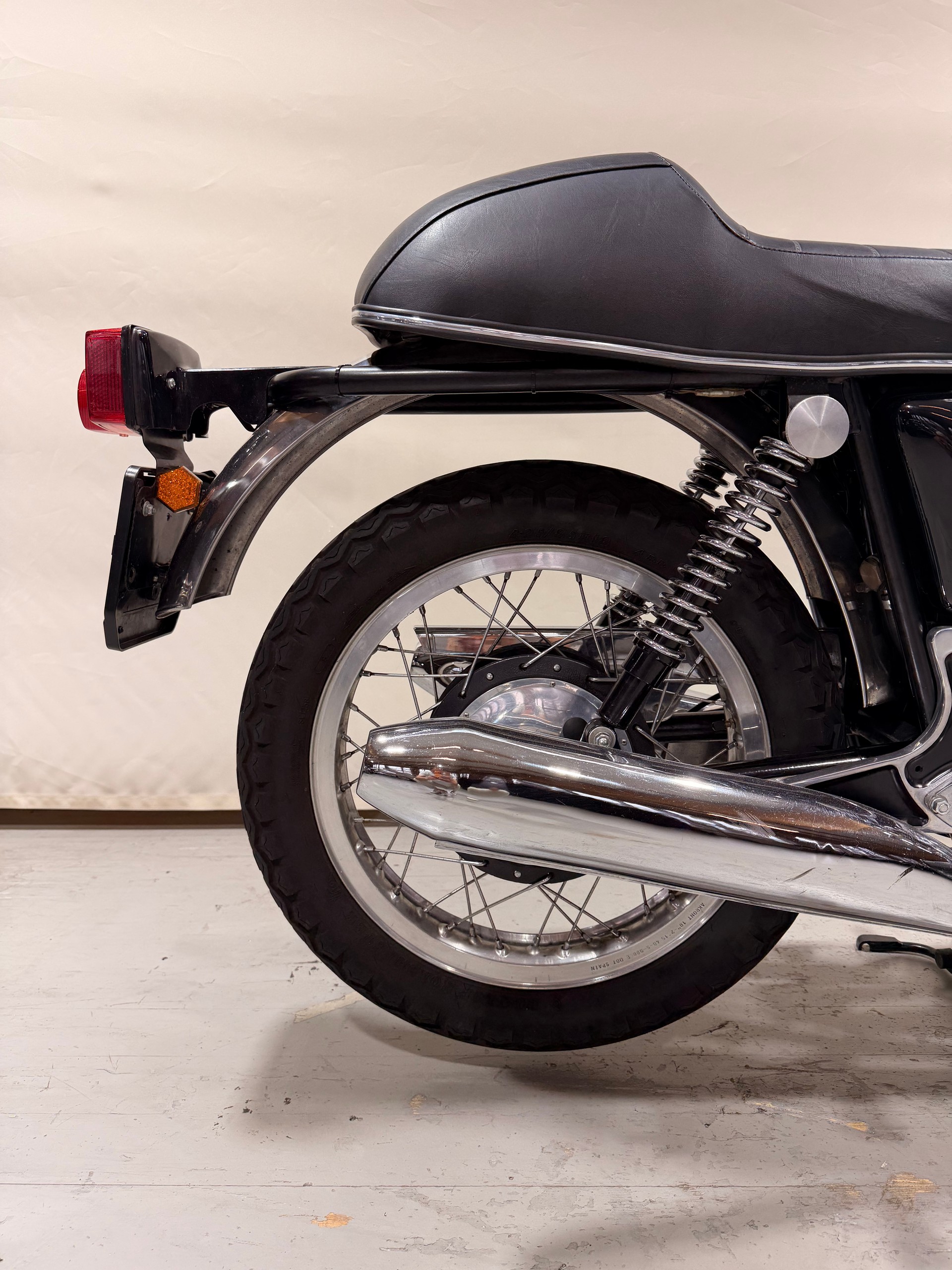 NORTON Commando 750-image-3