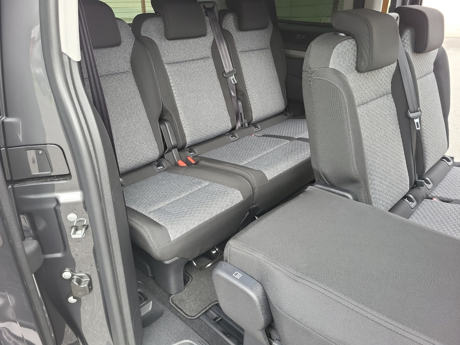 TOYOTA PROACE Verso L1 2.0 D Trend-image-13