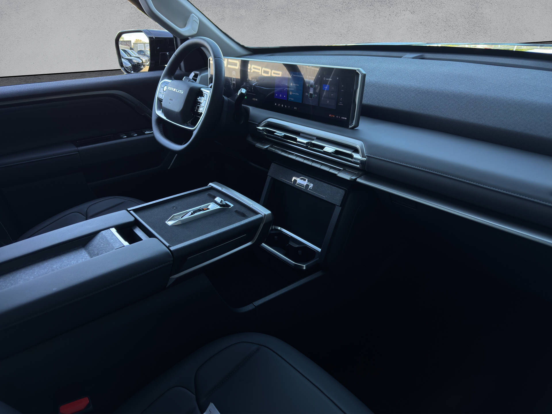 MAXUS eTerron 9 E-Motor 102kWh Luxury-image-11