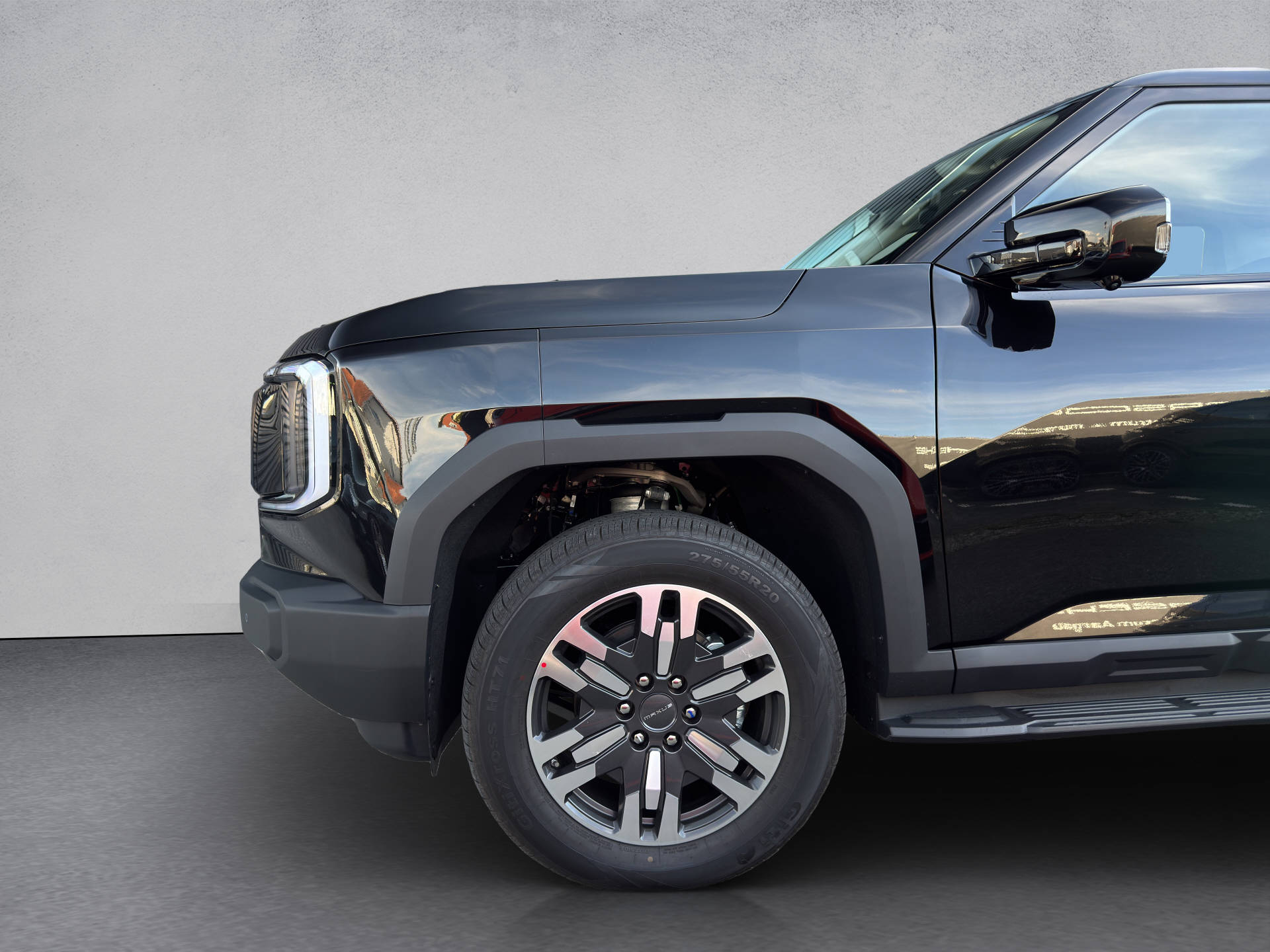 MAXUS eTerron 9 E-Motor 102kWh Luxury-image-2