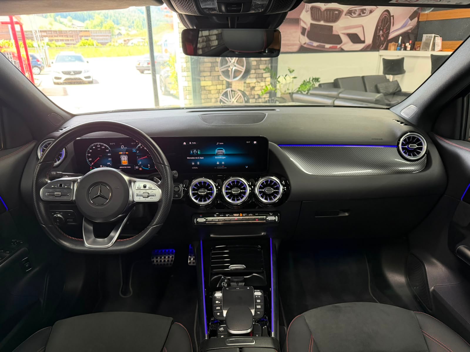 MERCEDES-BENZ GLA 35 AMG 4Matic 8G-Speedshift DCT-image-22