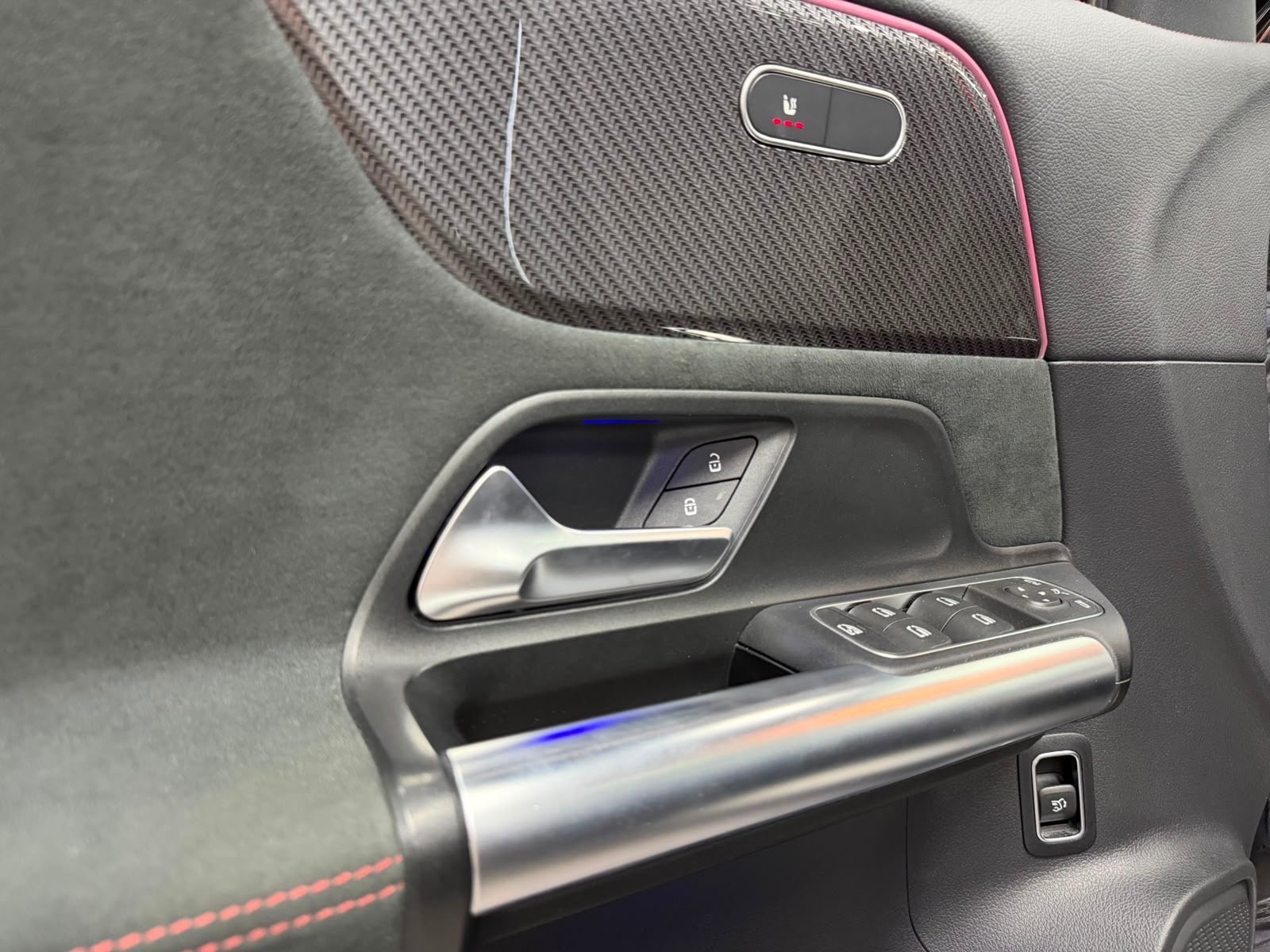 MERCEDES-BENZ GLA 35 AMG 4Matic 8G-Speedshift DCT-image-8