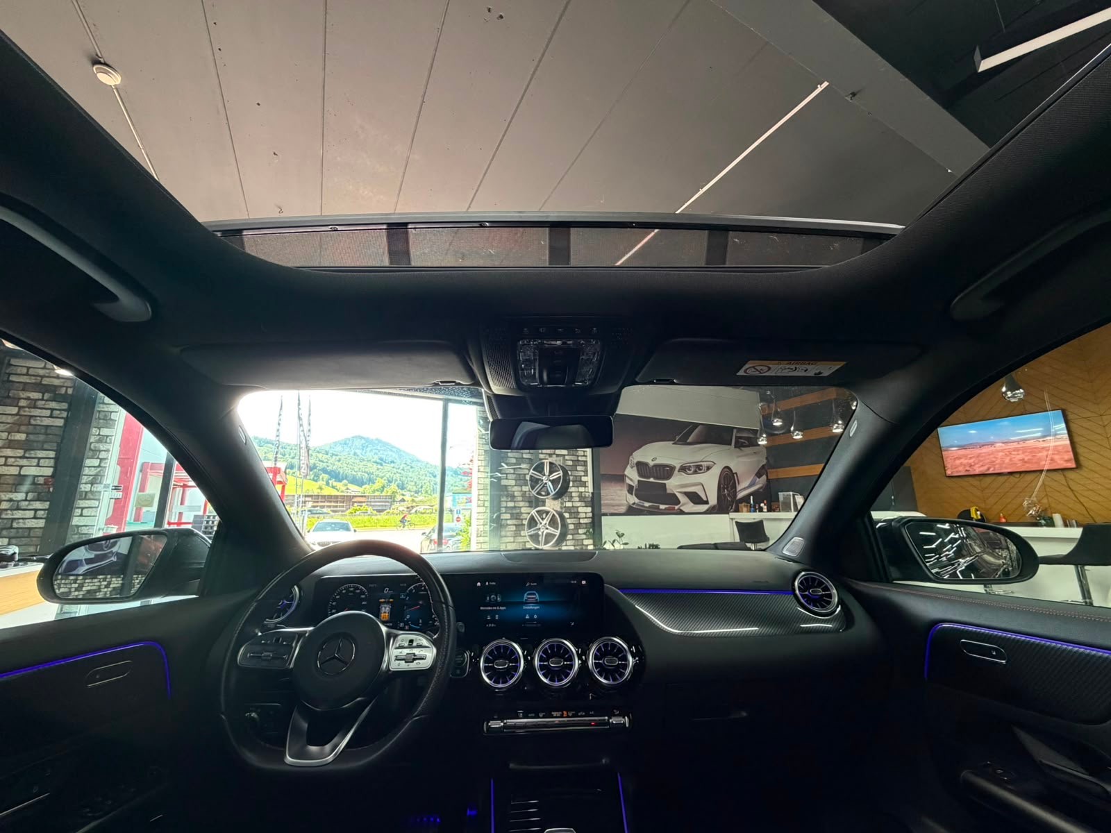 MERCEDES-BENZ GLA 35 AMG 4Matic 8G-Speedshift DCT-image-26