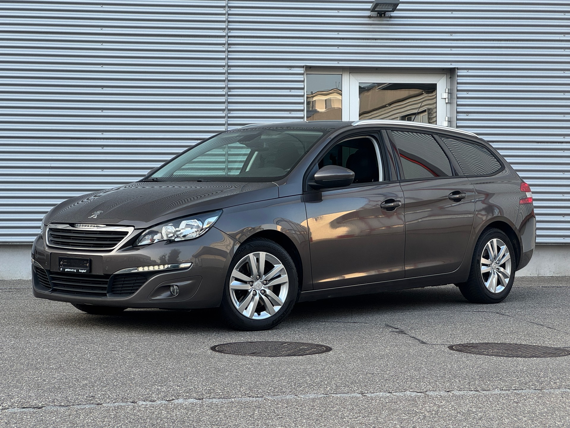 PEUGEOT 308 SW 2.0 BlueHDI Business