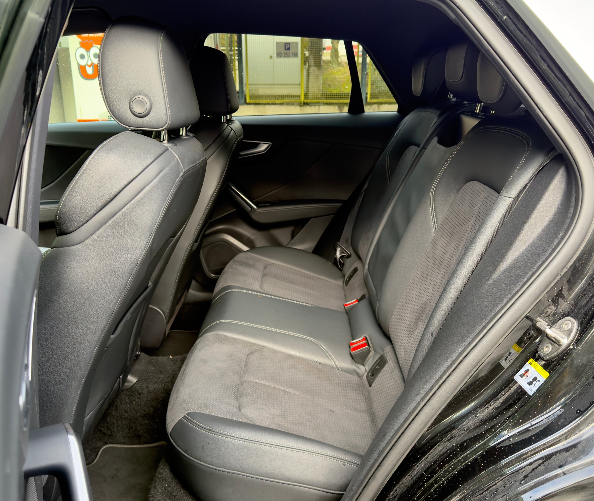 AUDI Q2 40 TFSI S line Attraction quattro S-tronic-image-13