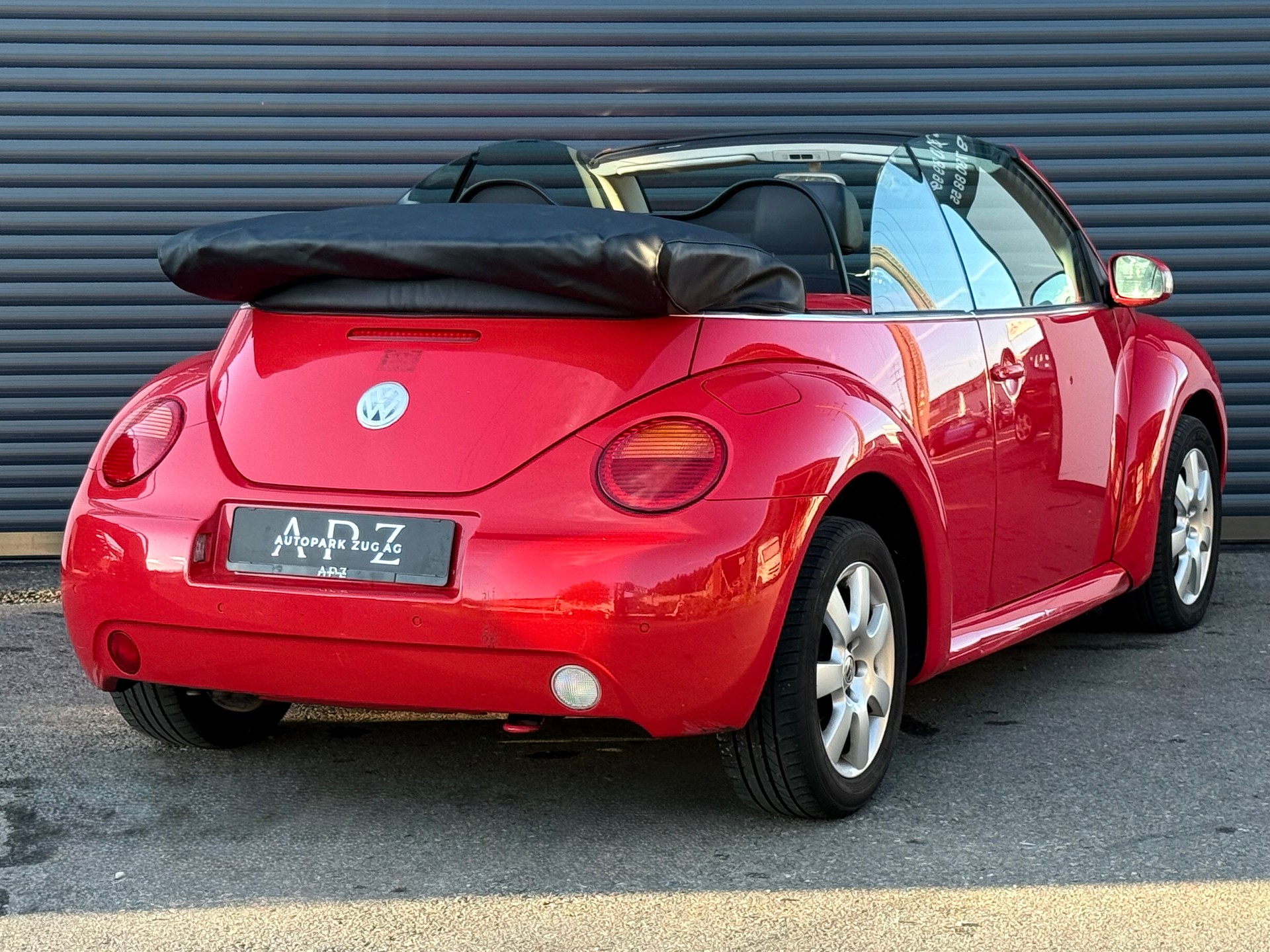 VW Beetle Cabrio 1.6 Frisch ab MFK-image-4
