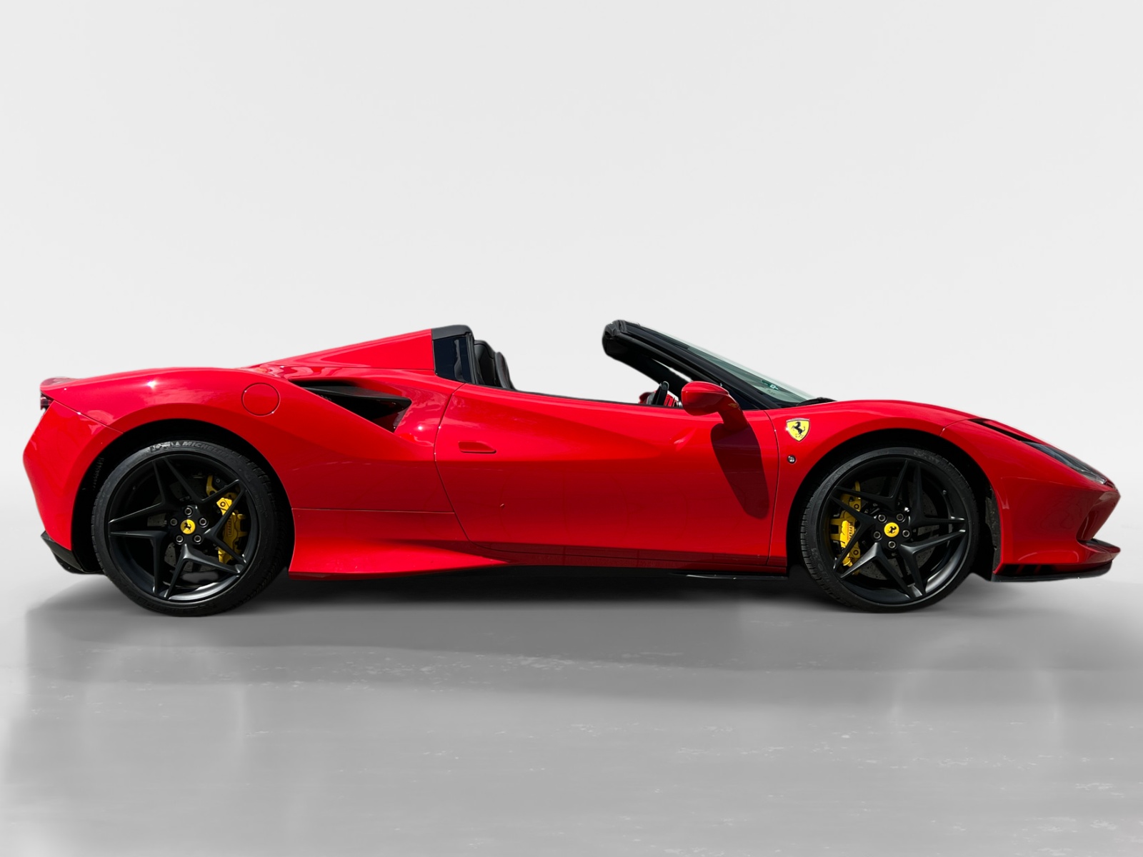 FERRARI F8 Spider-image-4