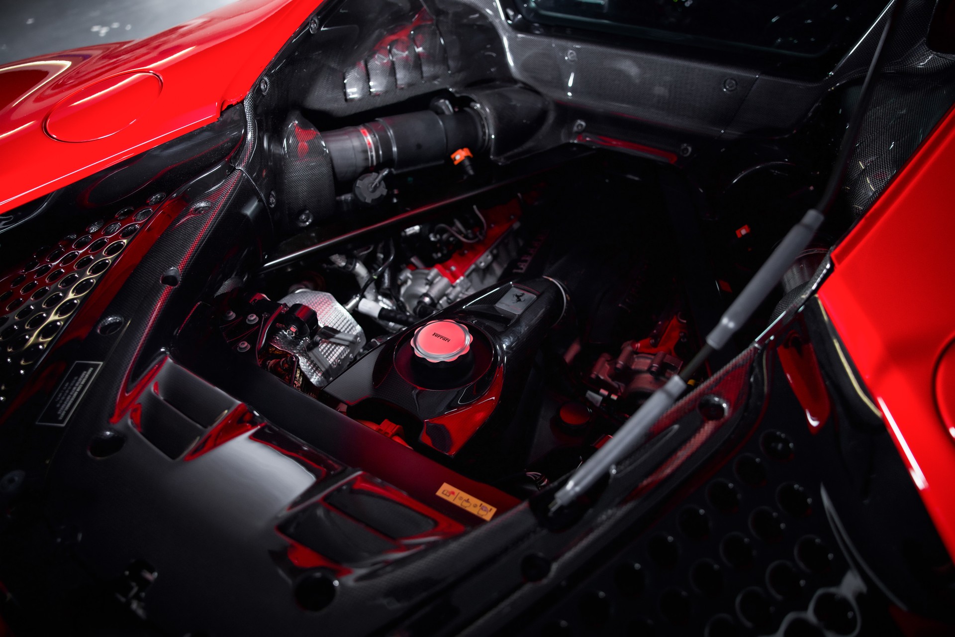 FERRARI SF90 Stradale Assetto Fiorano Paket-image-20
