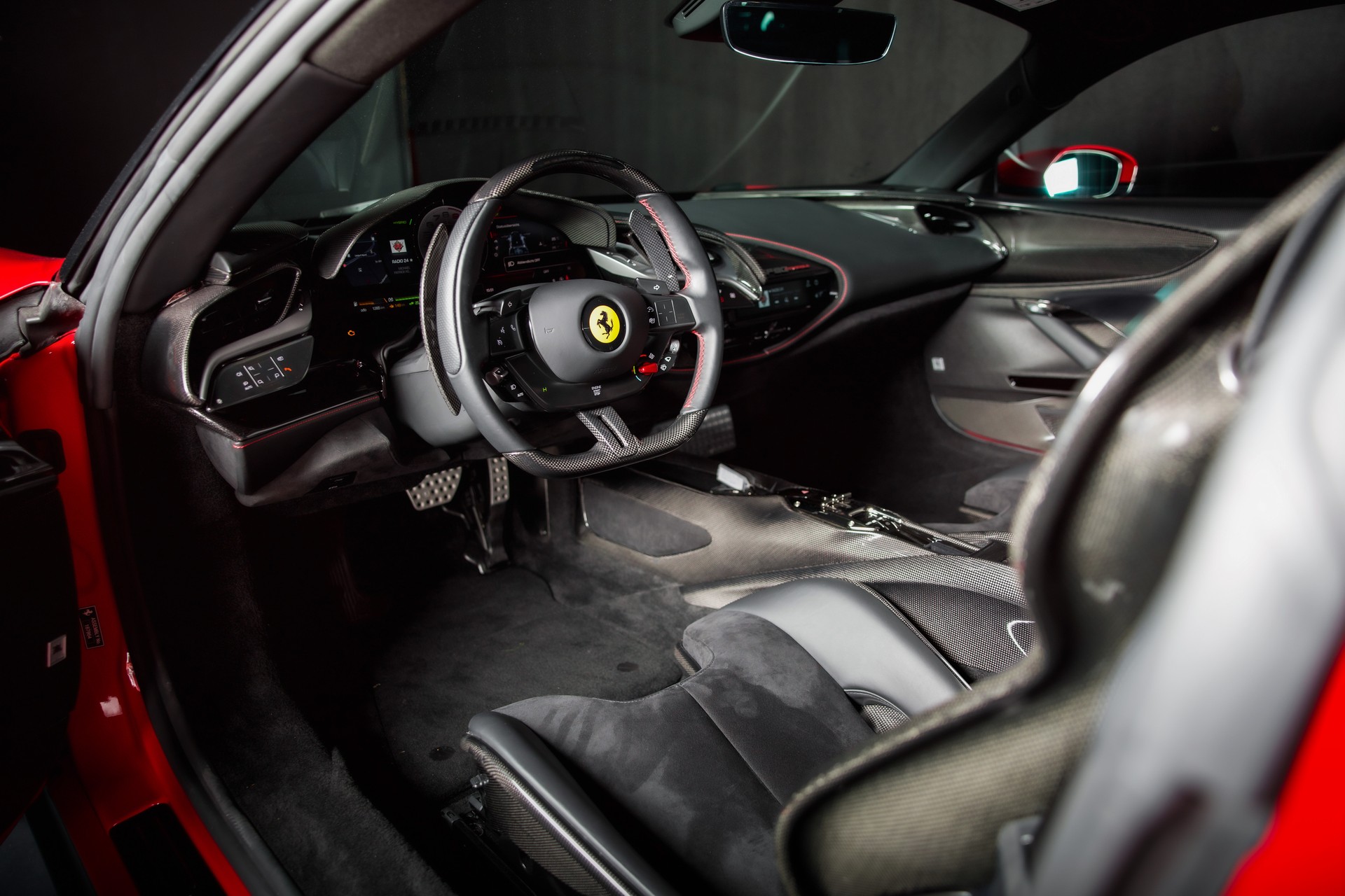 FERRARI SF90 Stradale Assetto Fiorano Paket-image-14