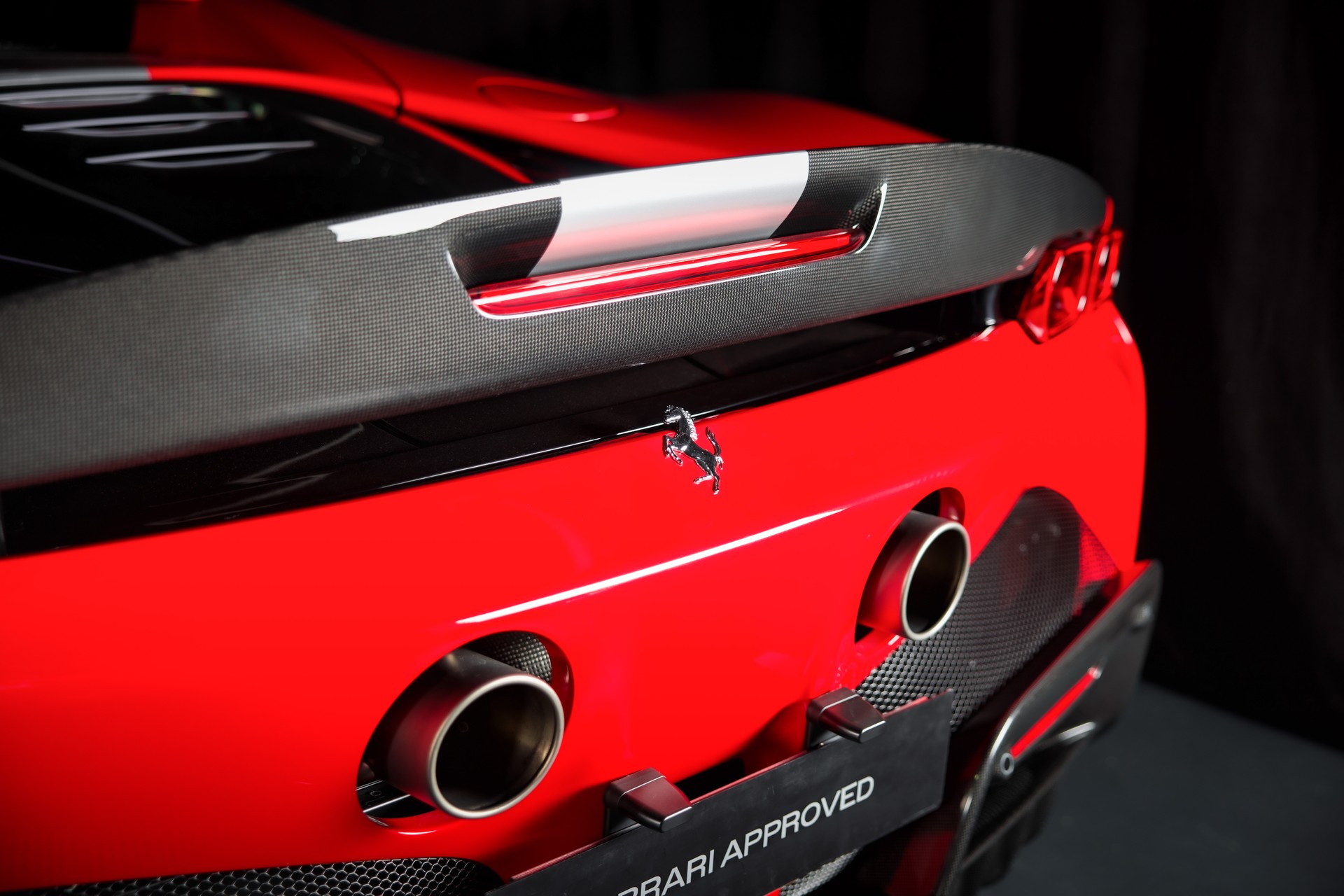 FERRARI SF90 Stradale Assetto Fiorano Paket-image-8