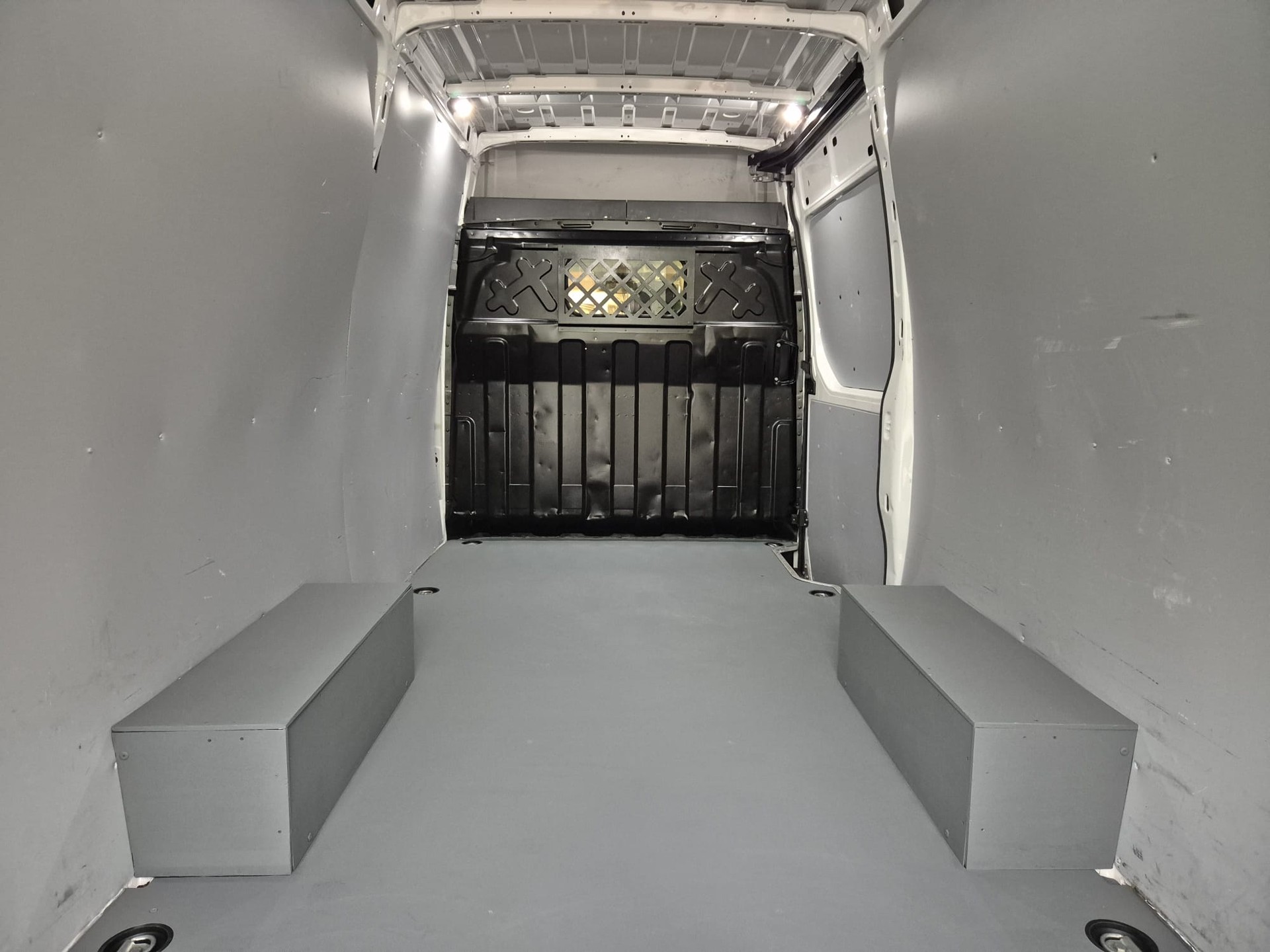 IVECO 35 S 16 A8 V-image-11