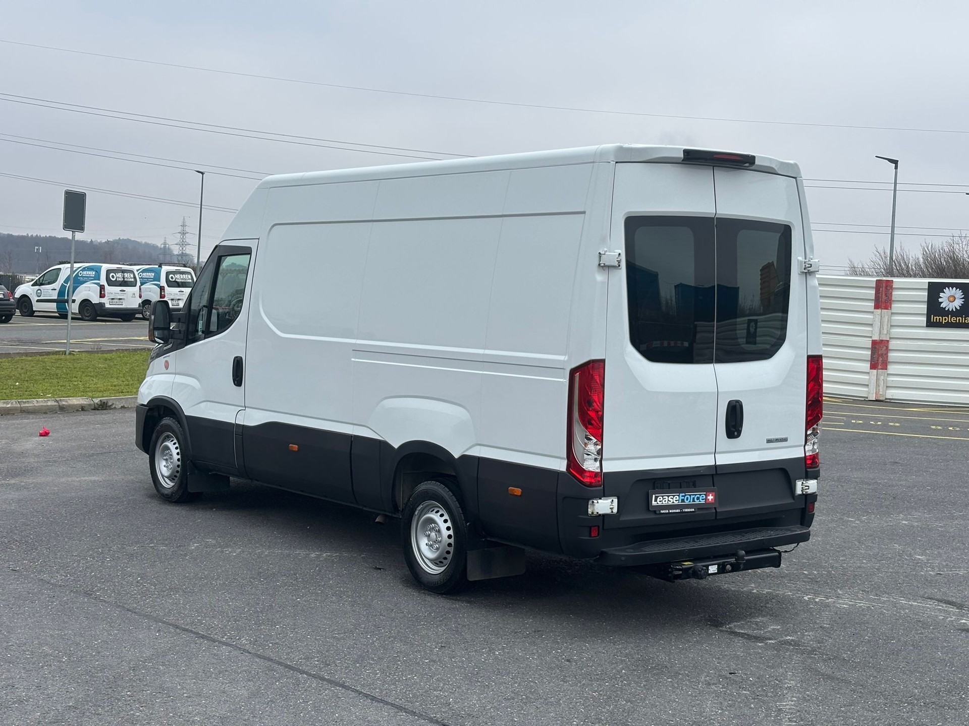 IVECO 35 S 16 A8 V-image-12
