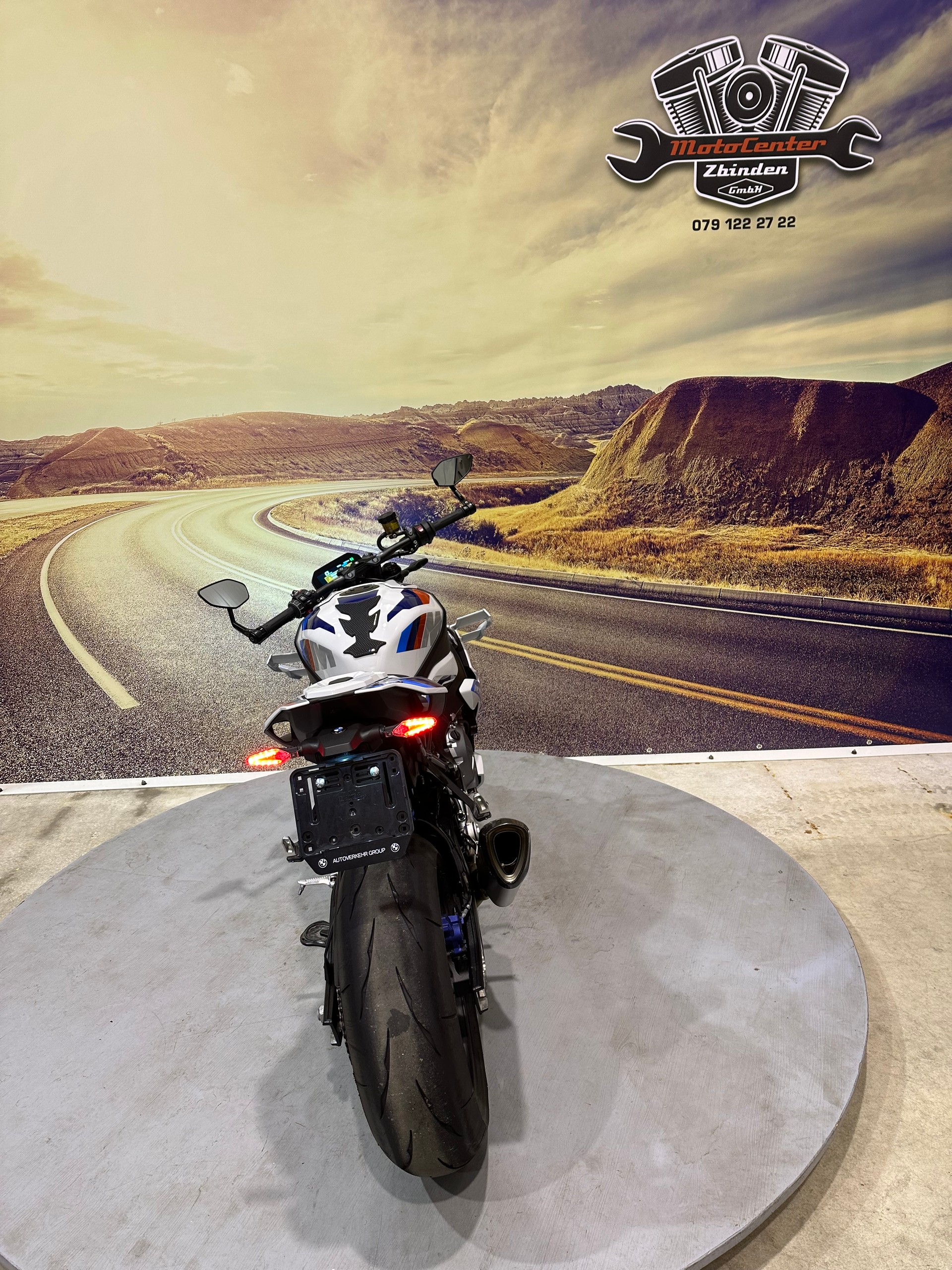 BMW M 1000 R-image-7