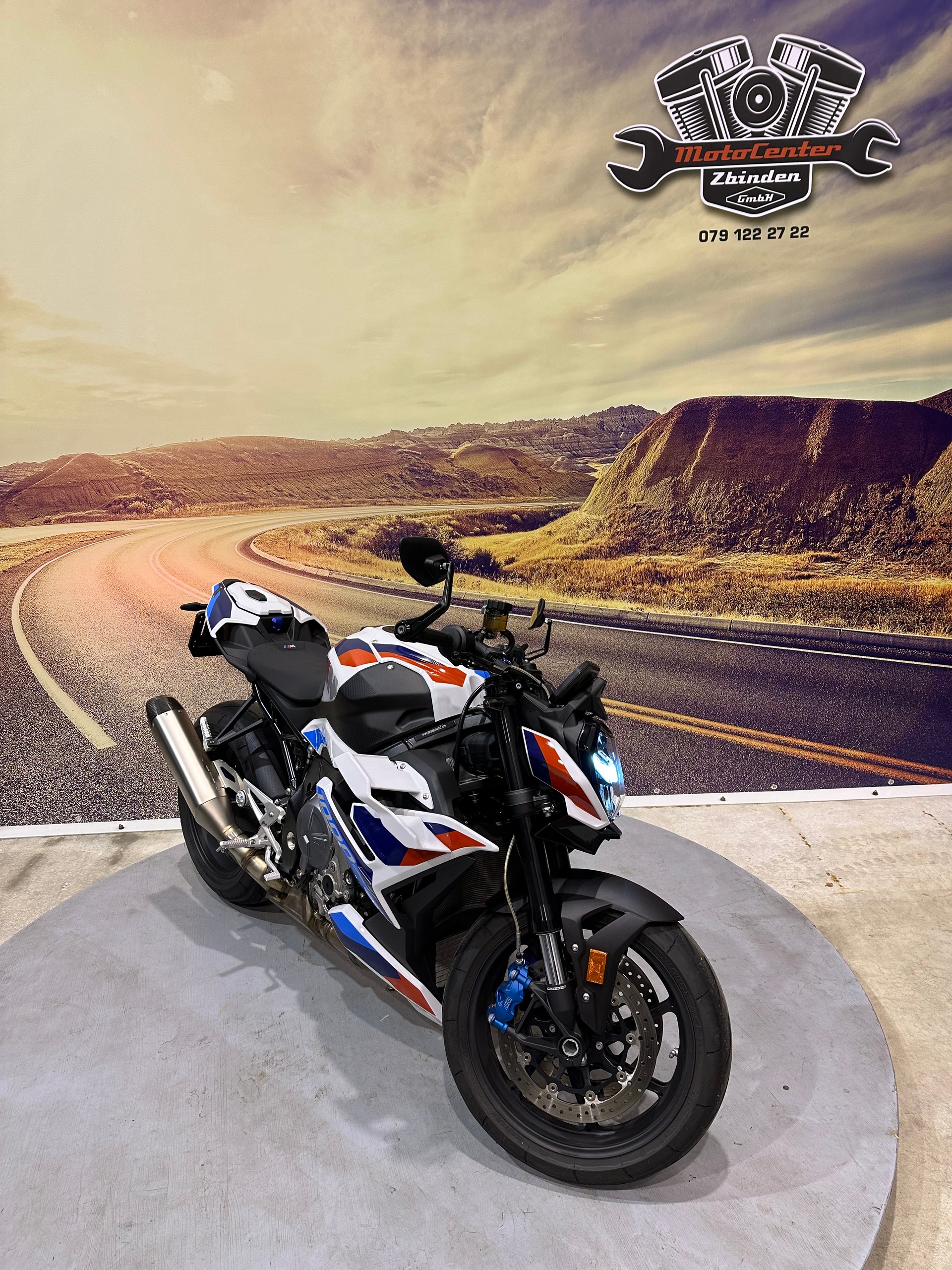 BMW M 1000 R-image-1