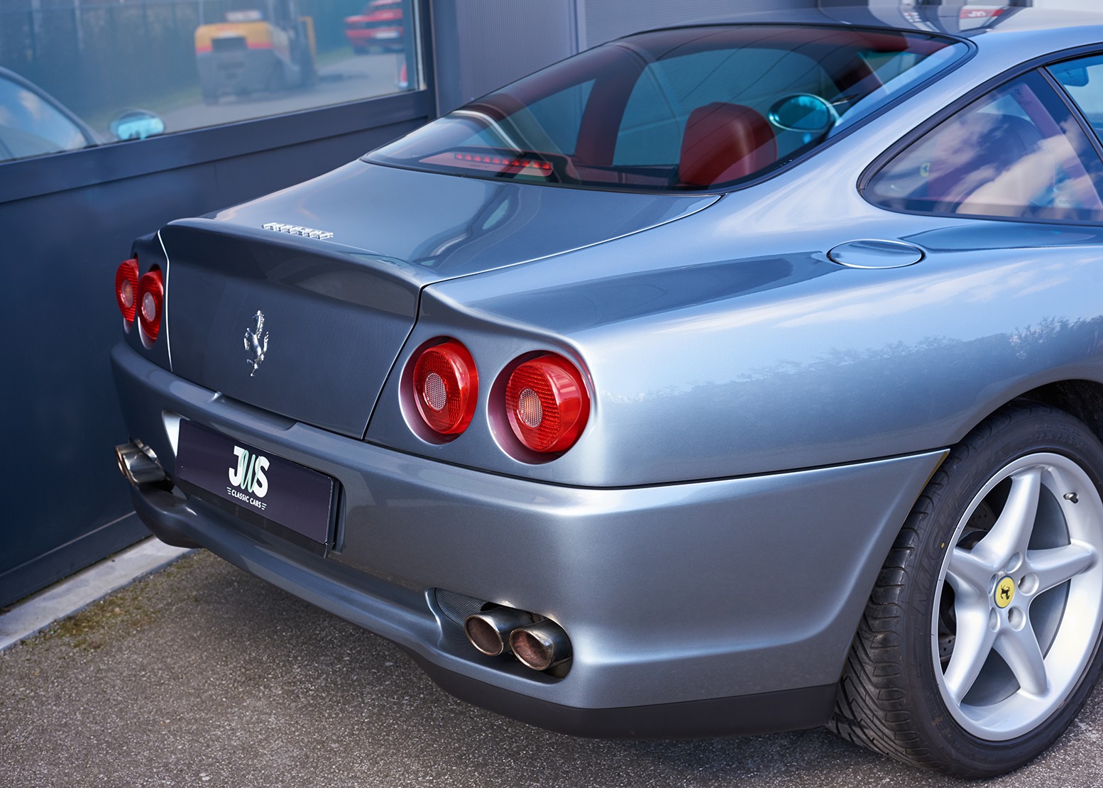 FERRARI F550 Maranello-image-2