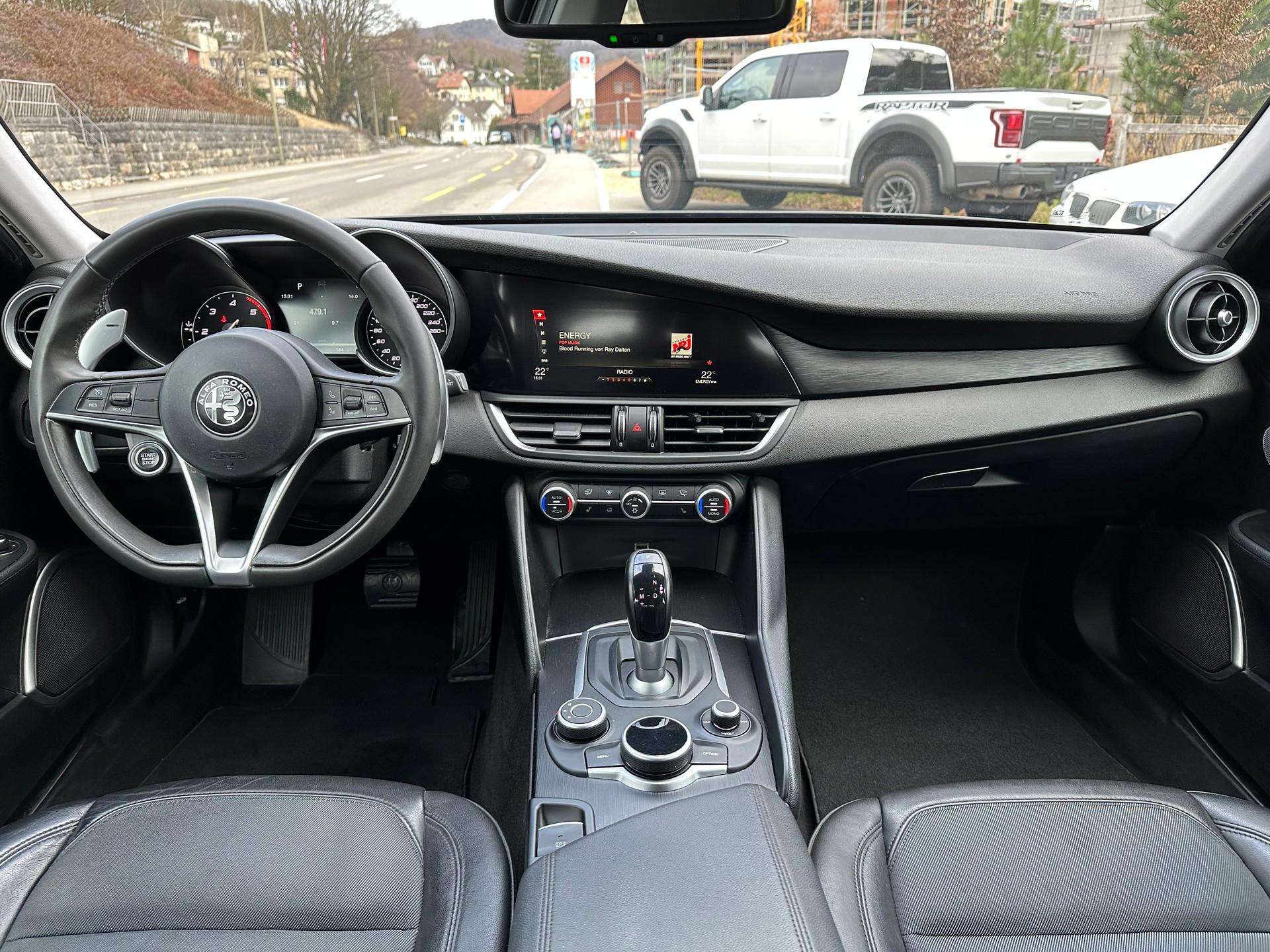 ALFA ROMEO Giulia 2.2 JTDM Super Automatic-image-12