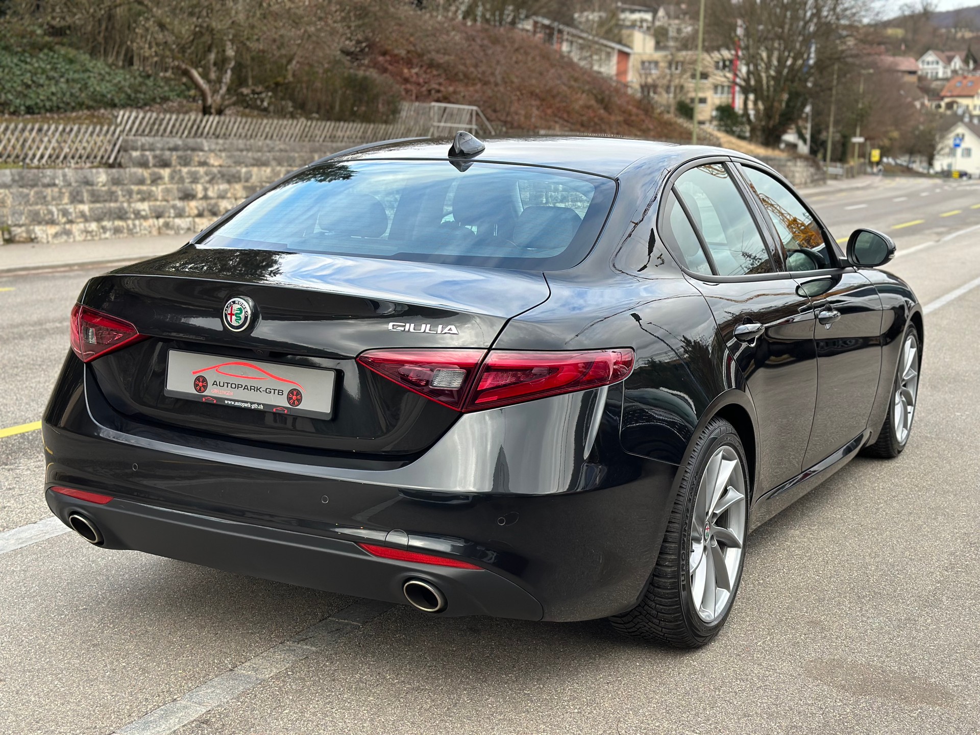 ALFA ROMEO Giulia 2.2 JTDM Super Automatic-image-6