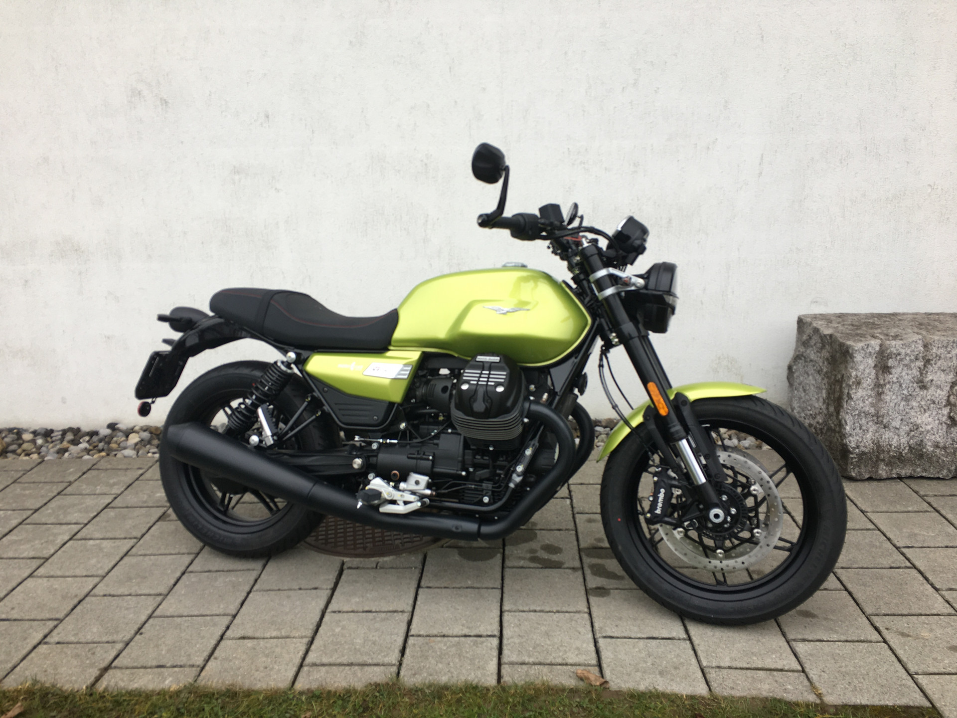 MOTO GUZZI V7 850 Sport-image-0