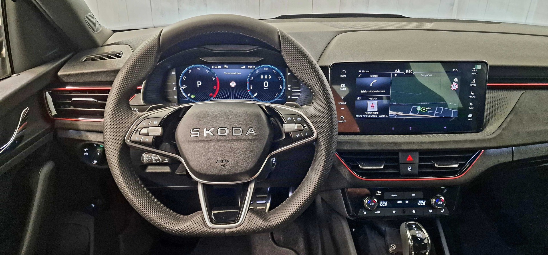 SKODA Kamiq 1.0 TSI Dynamic DSG-image-4